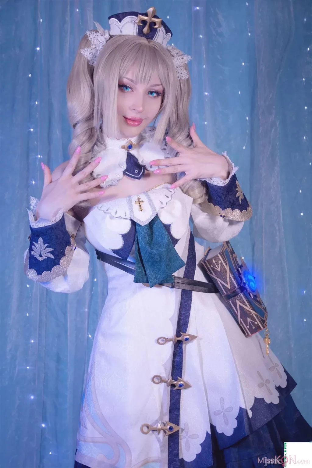 Coser@Shiro Kitsune_ Barbara Genshin Impact