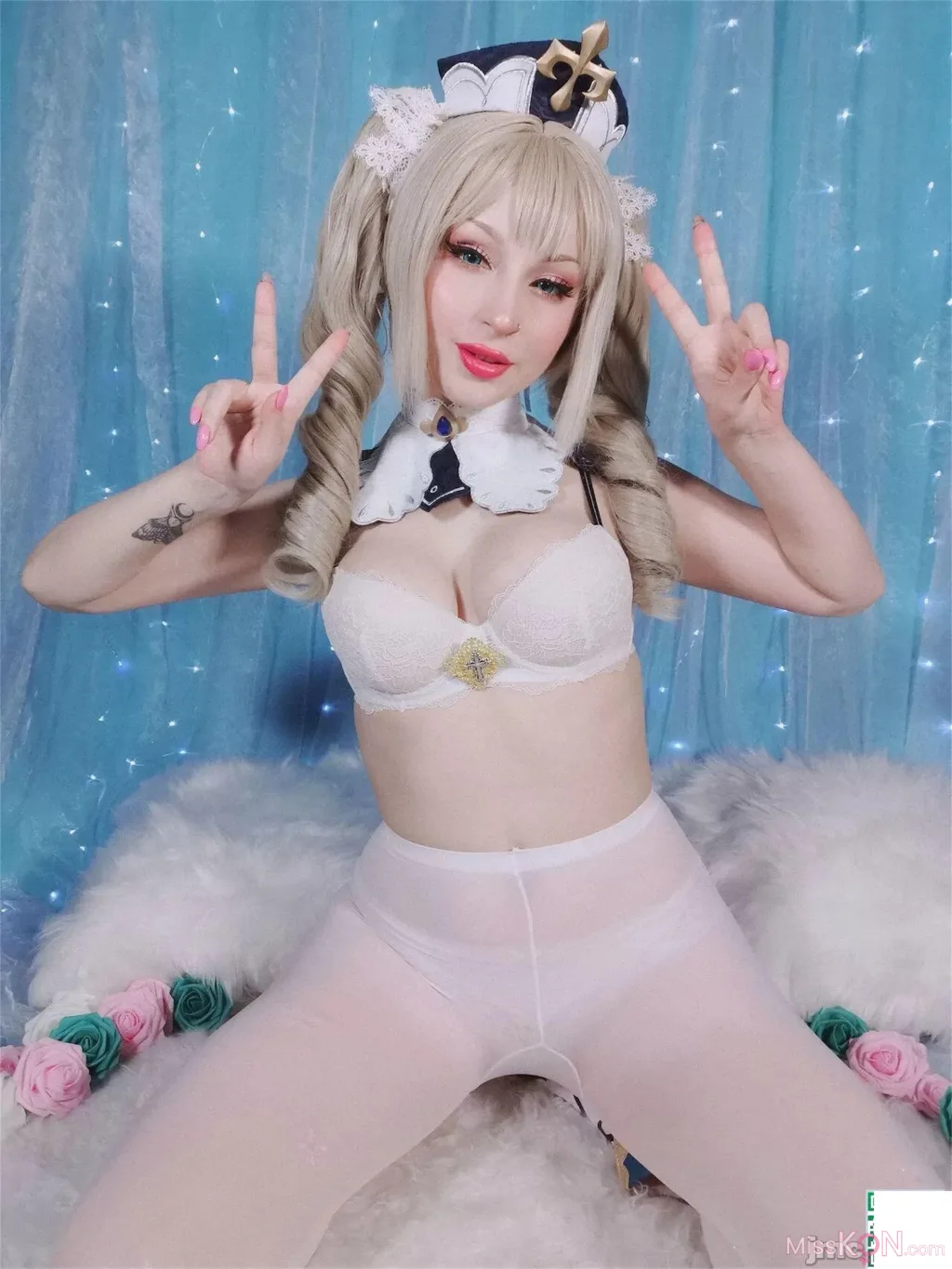 Coser@Shiro Kitsune_ Barbara Genshin Impact