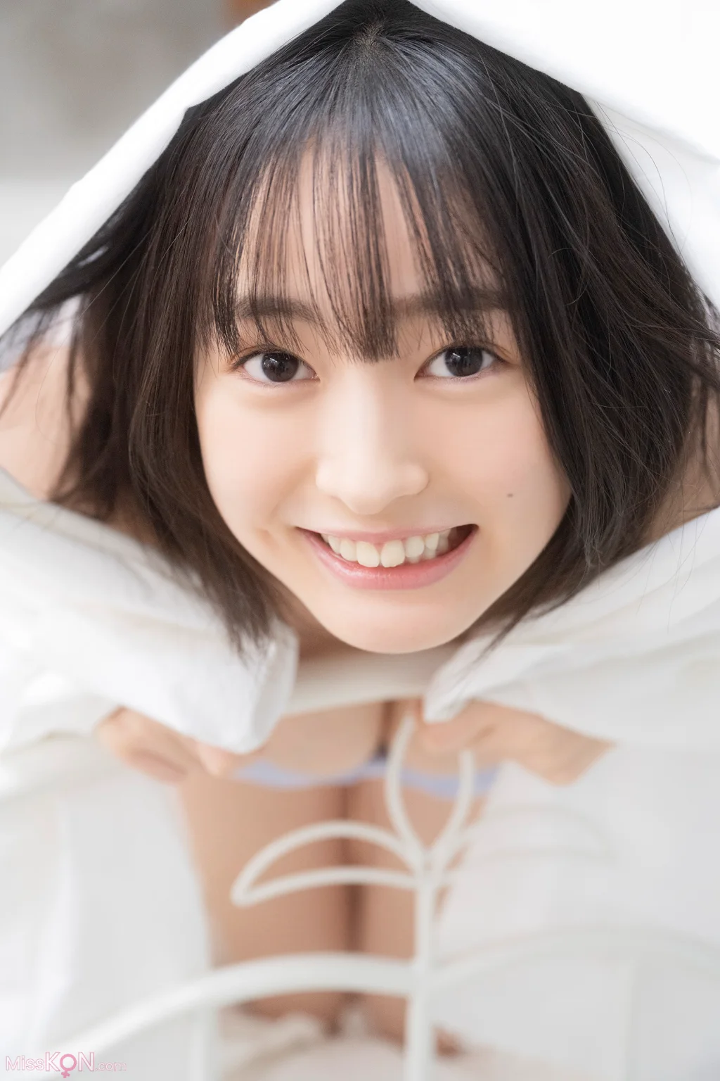 Miu Shirahama (白濱美兎)_ 漫画アクションデジタル写真集 「Pure White」