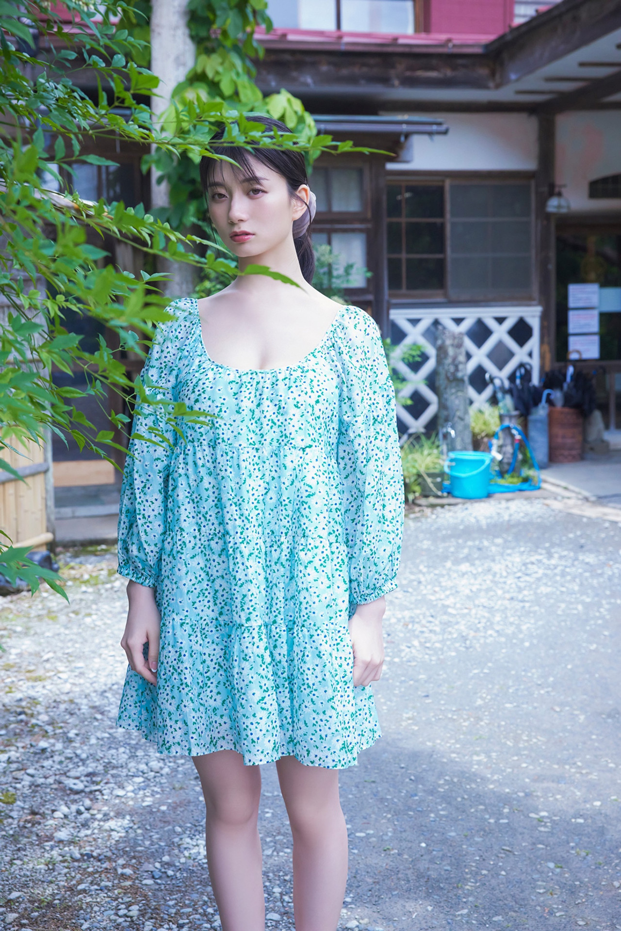 Kanna Seto 瀬戸環奈, 週刊ポストデジタル写真集 『温泉逃避行』 Set.01