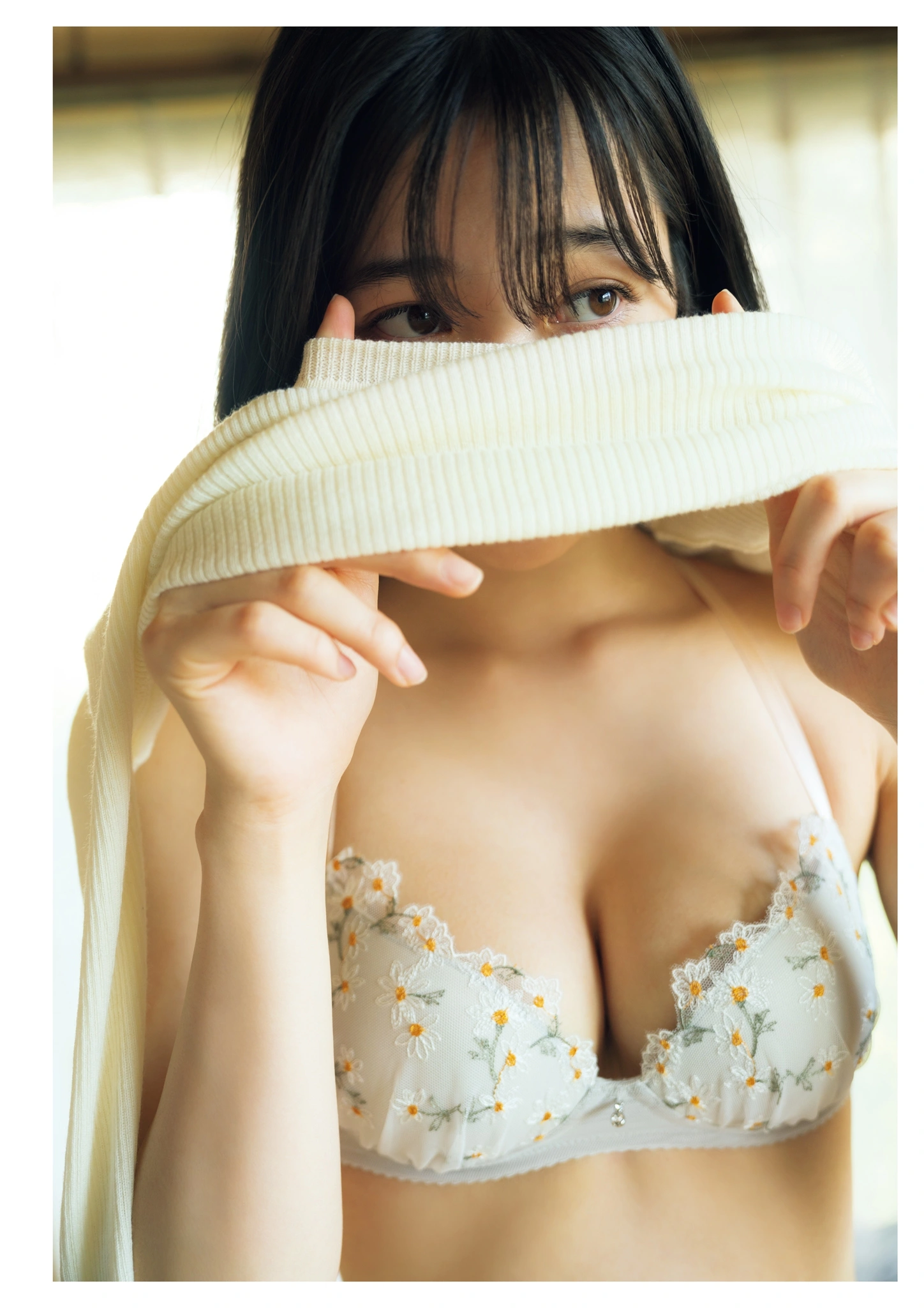 Maya Imamori 今森茉耶, 1st写真集 「恋がはじまクる」 Set.03