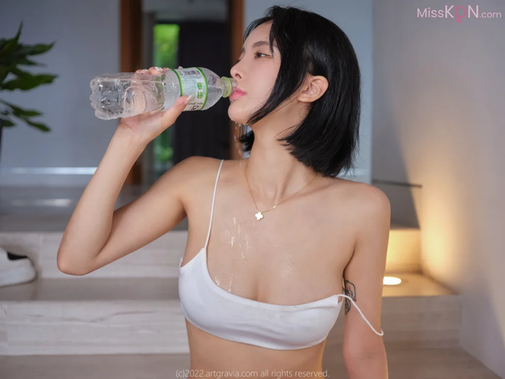 AG.482_ Hyoyeon (김효연)