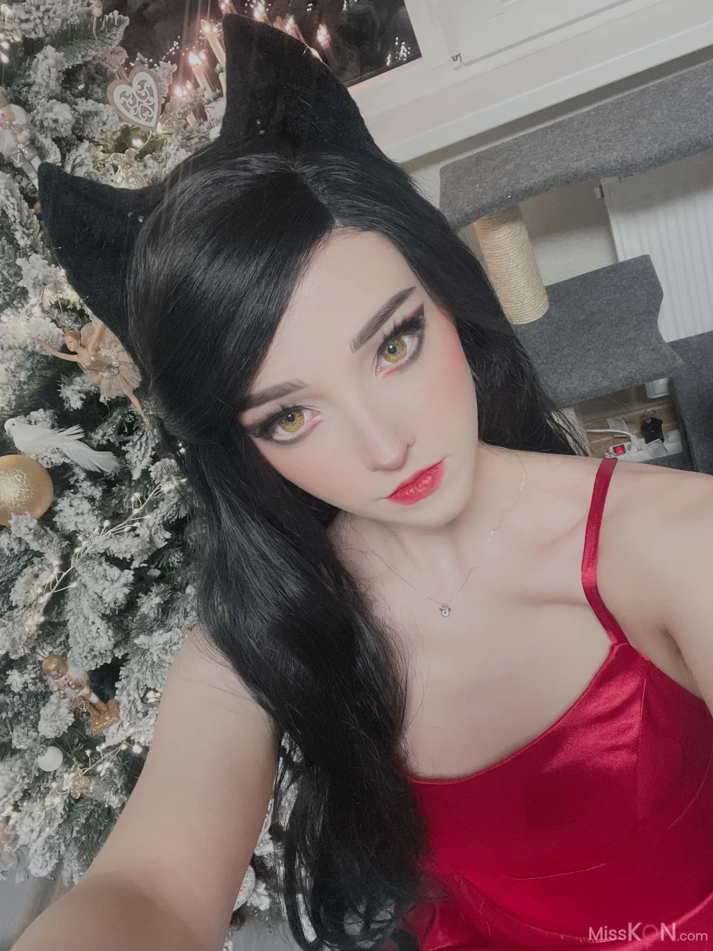 Coser@Candy_Ball_ Ahri