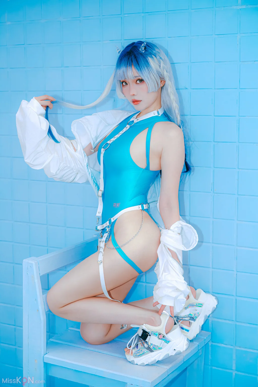 Coser@Ely_eee (ElyEE子)_ Glassyhorn Devil