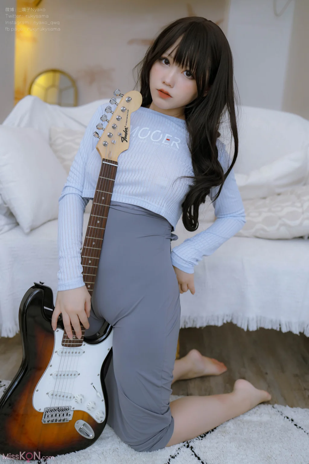 Coser@Nyako喵子_ 吉他妹妹连衣裙