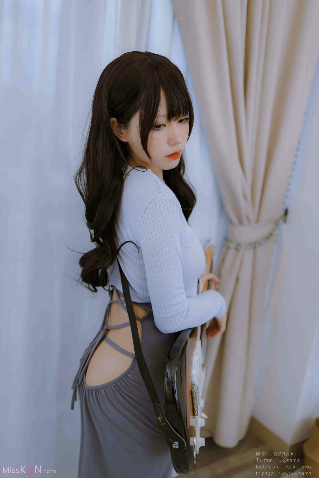 Coser@Nyako喵子_ 吉他妹妹连衣裙