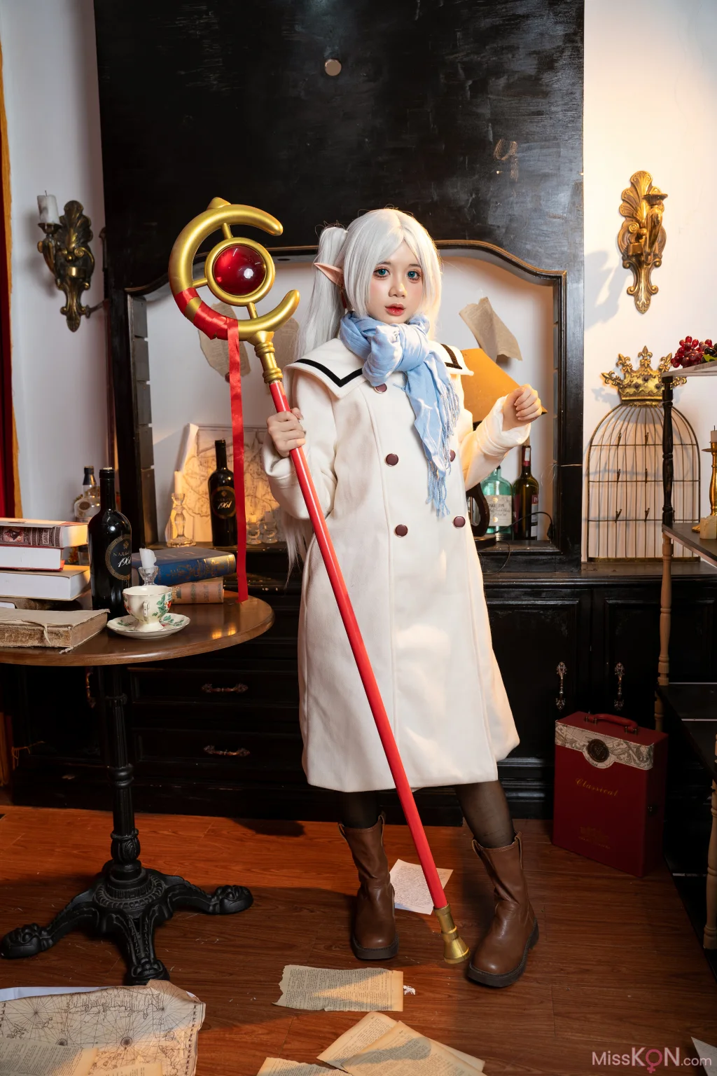 Coser@PoppaChan_ Frieren Winter