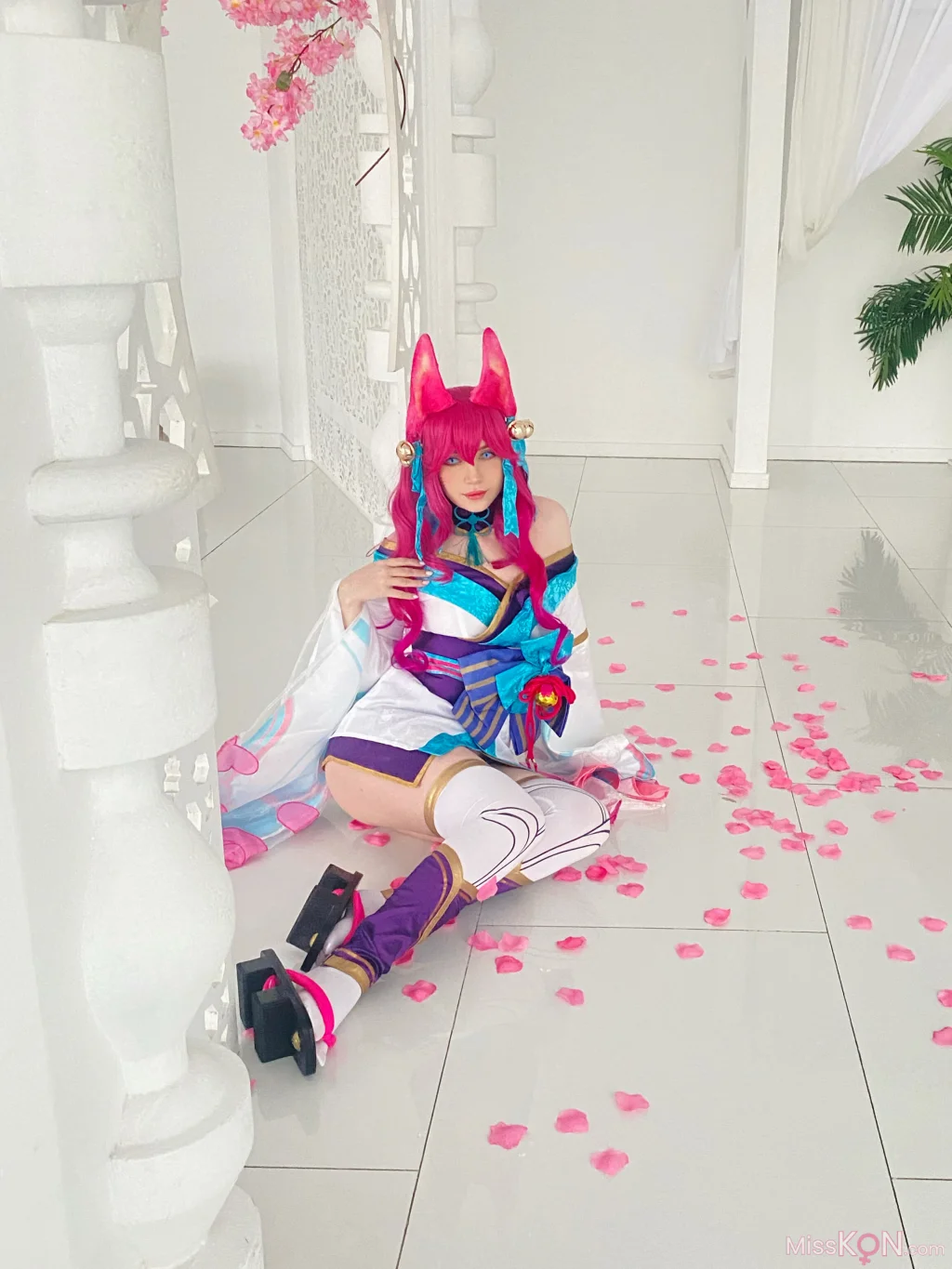 Coser@Ulichan_ Ahri Spirit Blossom