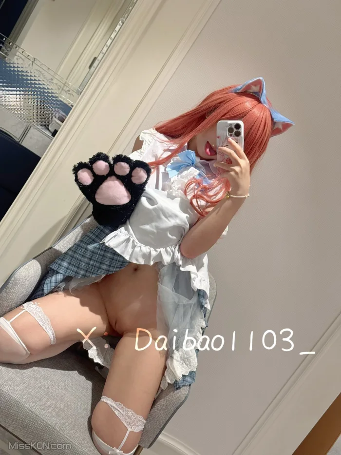 Coser@一枚呆呆_ 极品萝莉 4 Coser@一枚呆呆_ 极品萝莉