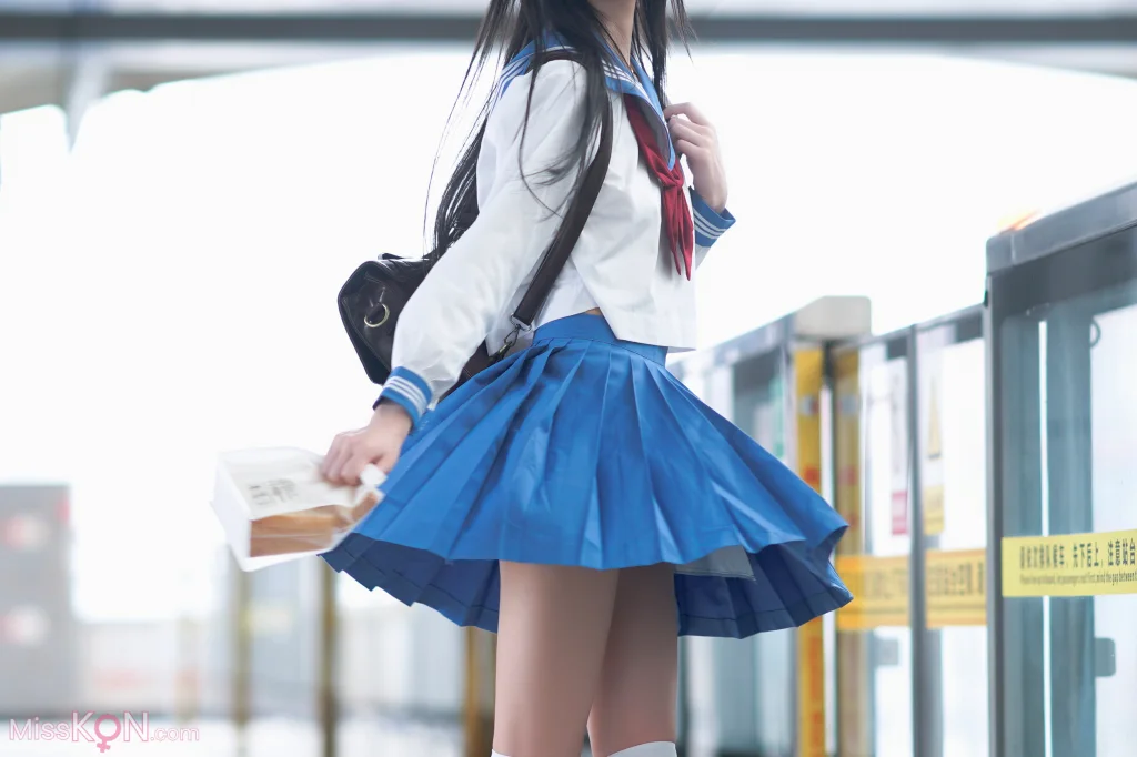 Coser@桜桃喵_ 地铁JK