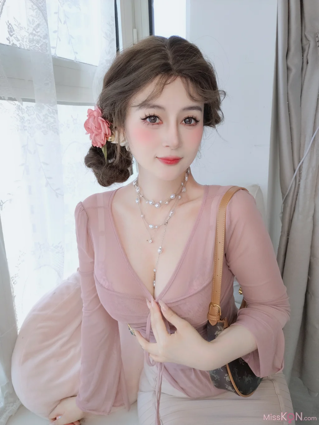 Coser@白银81_ [Fantia] 2024年11月会员合集（16套）