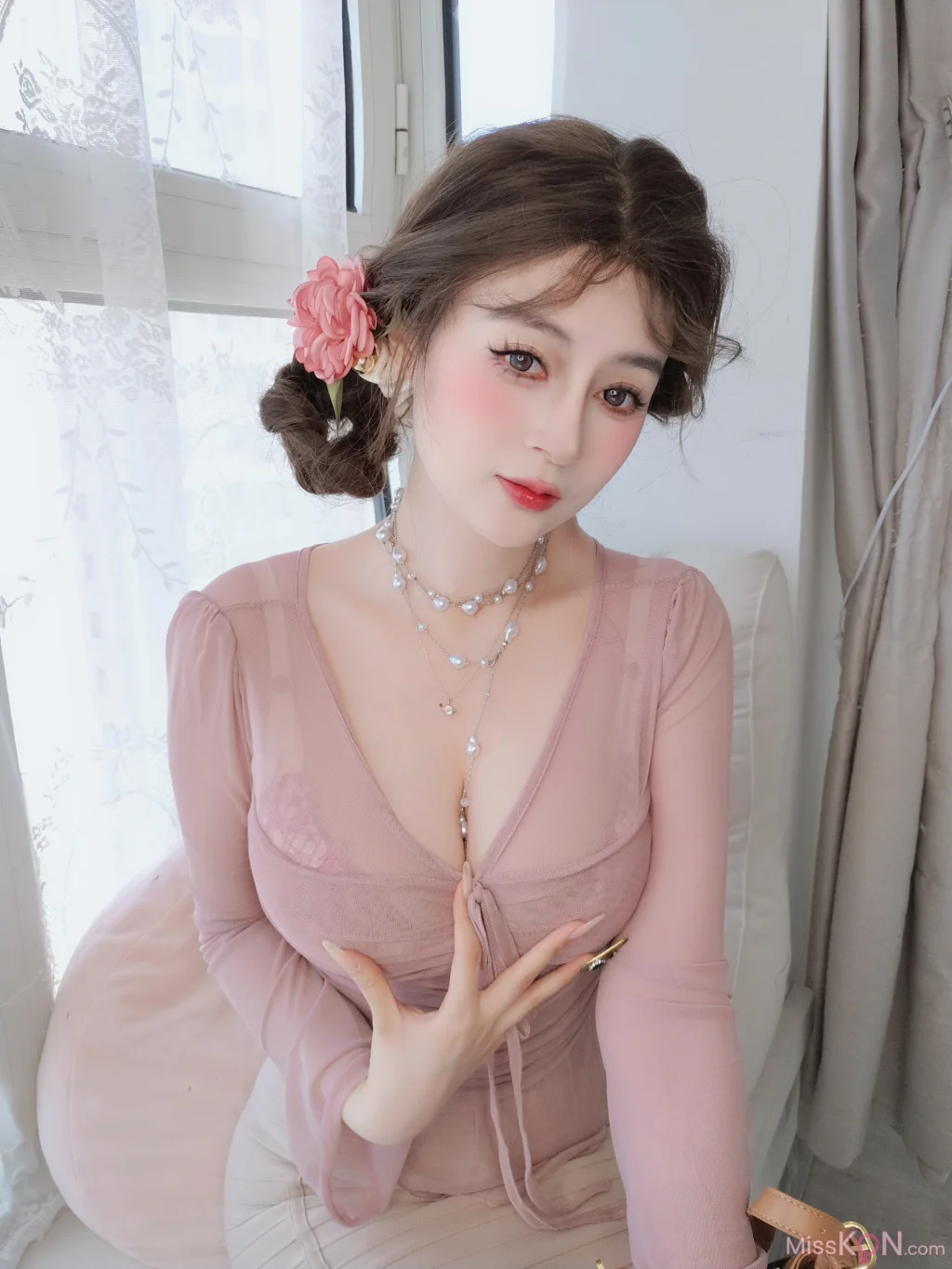 Coser@白银81_ [Fantia] 2024年11月会员合集（16套）