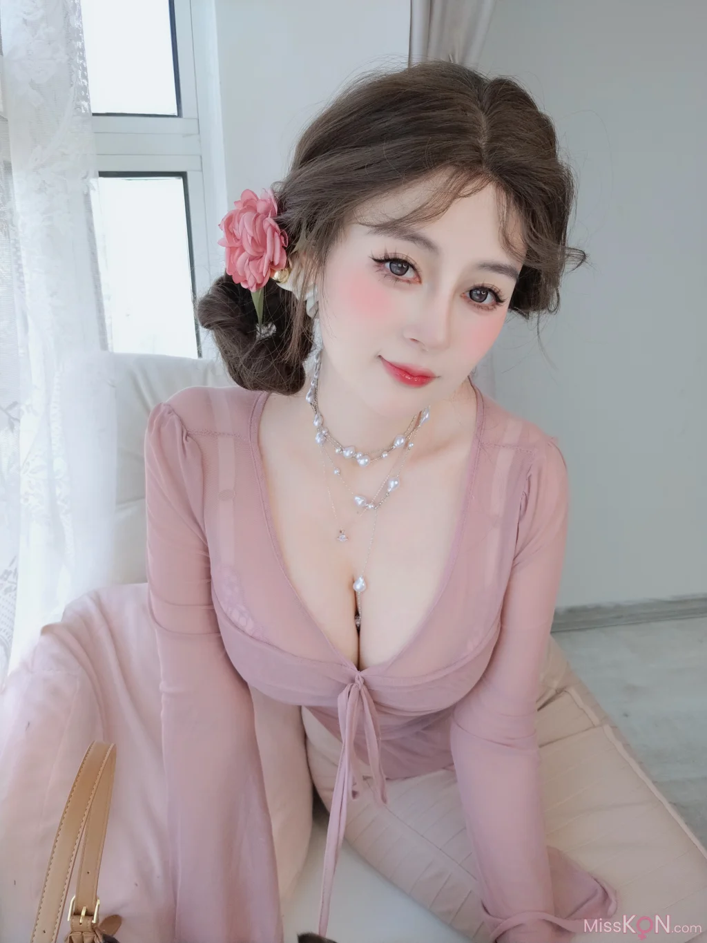 Coser@白银81_ [Fantia] 2024年11月会员合集（16套）