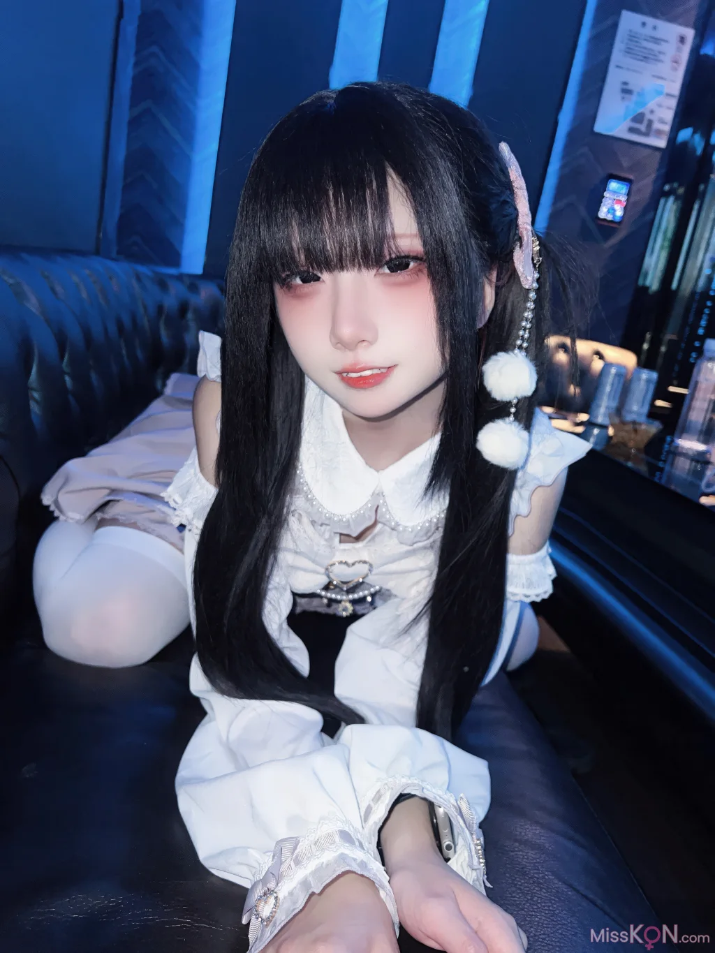 Coser@纸悦Etsu_ko_ 与地雷系女子的ktv约会