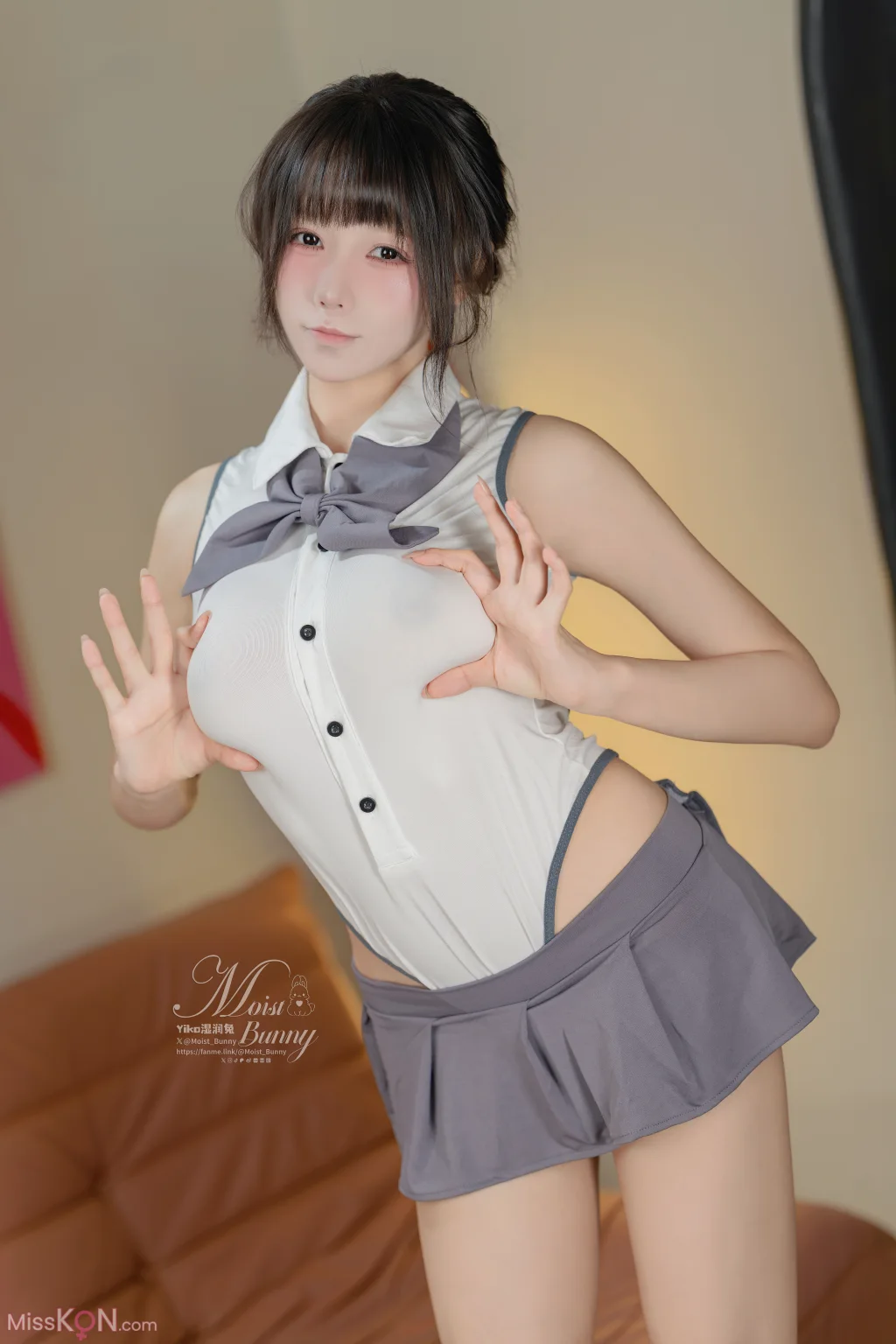 Coser@黏黏团子兔_ 顶级接待