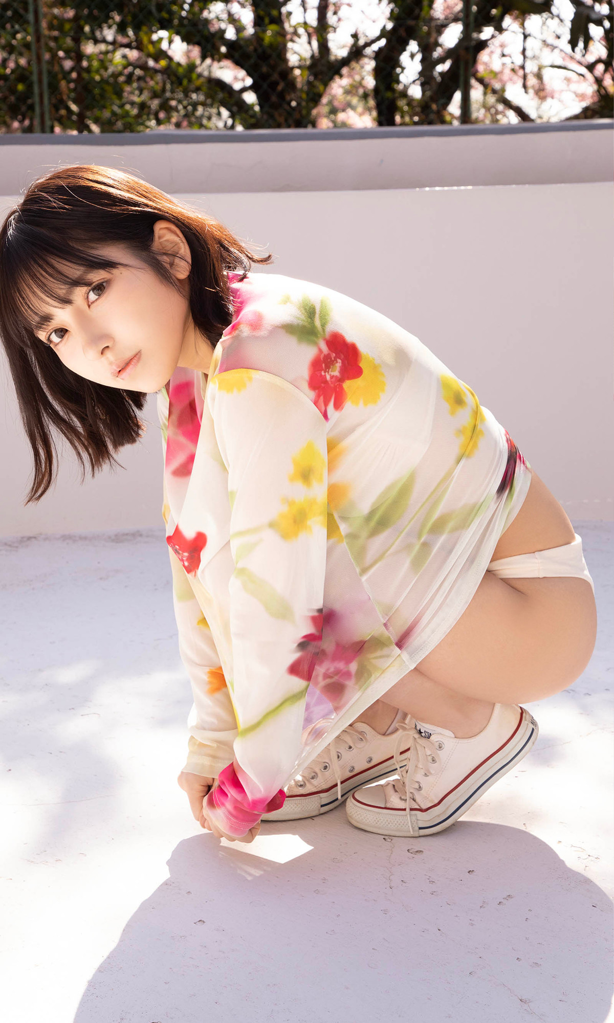 Toumi 十味, 周プレ Photo Book 「キミと春らんまん」 Set.01