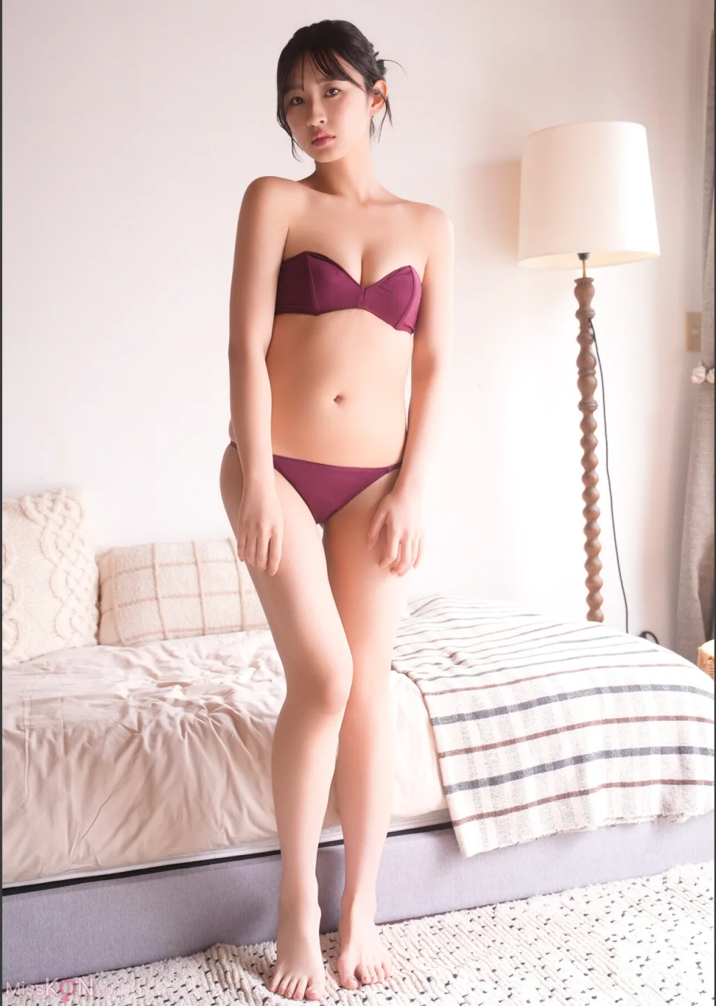 Hinata Matsumoto (松本日向)_『はじめての朝』BOMBデジタル写真集