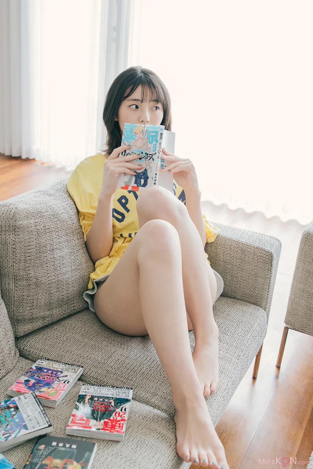 Kikuchi Hina (菊地姫奈)_ Platinum FLASHデジタル写真集 「虚構に恋するプリンセス」