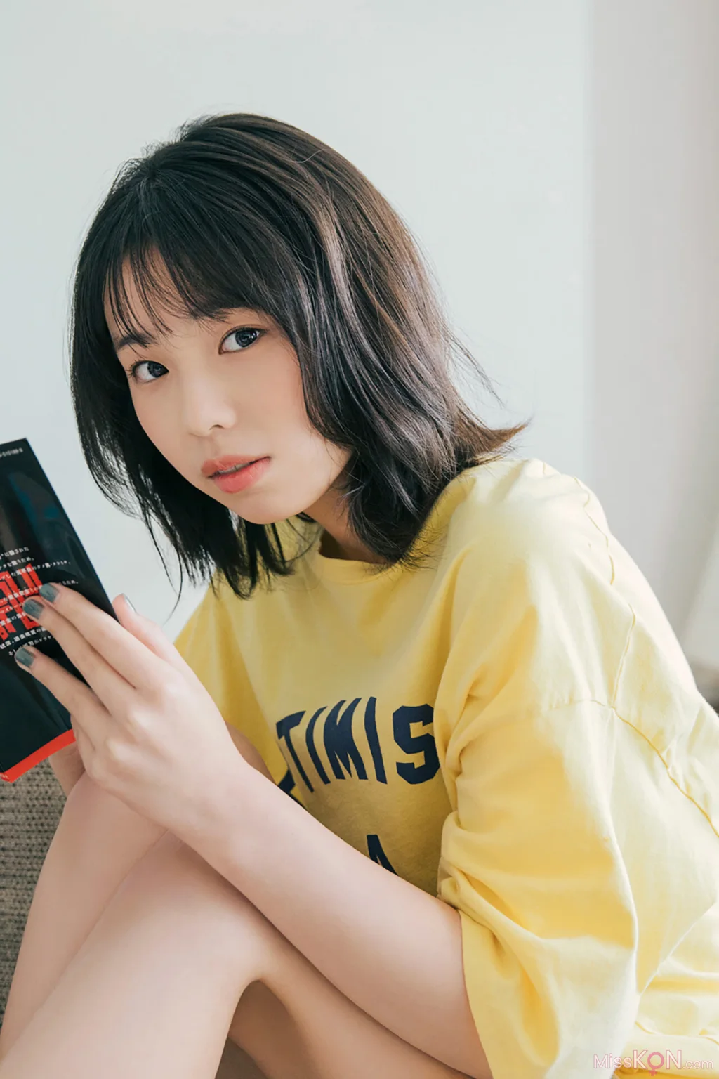 Kikuchi Hina (菊地姫奈)_ Platinum FLASHデジタル写真集 「虚構に恋するプリンセス」