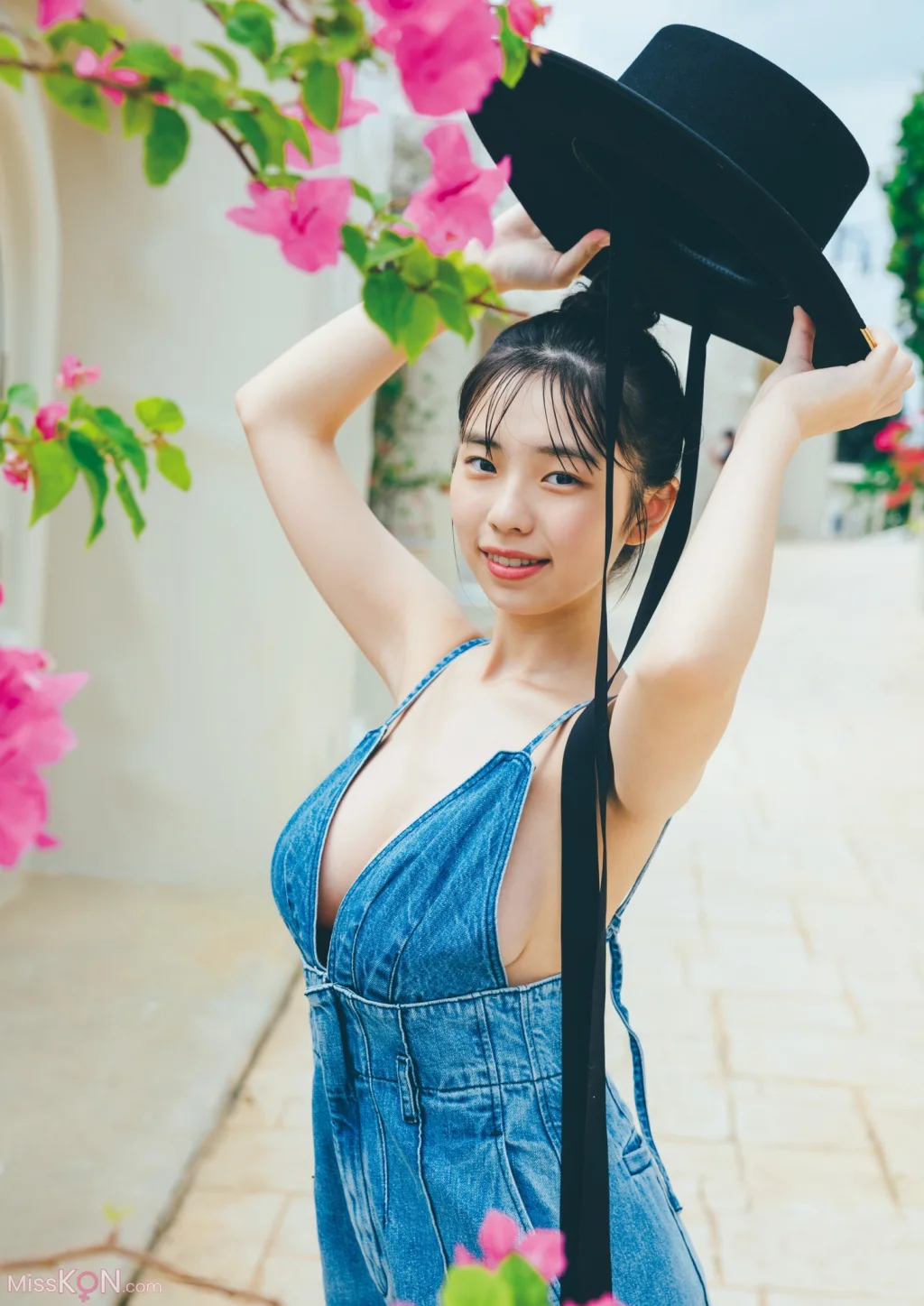 Kikuchi Hina (菊地姫奈)_「moment」 週プレ PHOTO BOOK