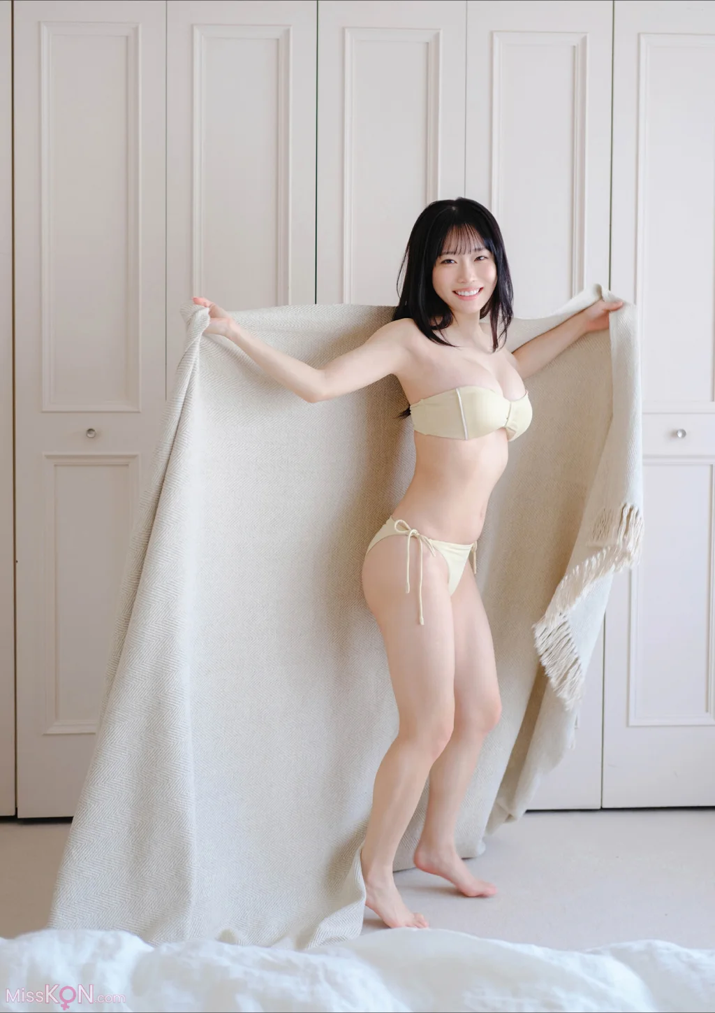 Miyu Kishi (岸みゆ)_「ちっちゃくないもん。」 DOLCEデジタル写真集