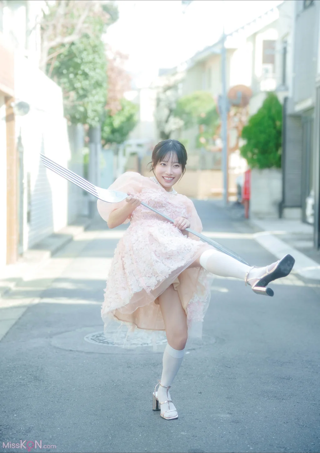 Miyu Kishi (岸みゆ)_「ちっちゃくないもん。」 DOLCEデジタル写真集