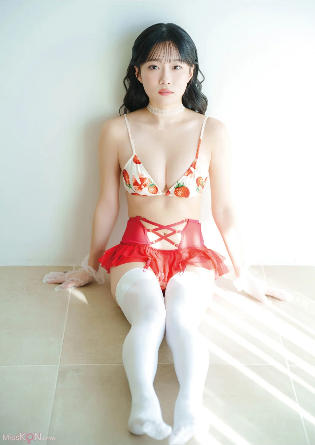 Miyu Kishi (岸みゆ)_「ちっちゃくないもん。」 DOLCEデジタル写真集