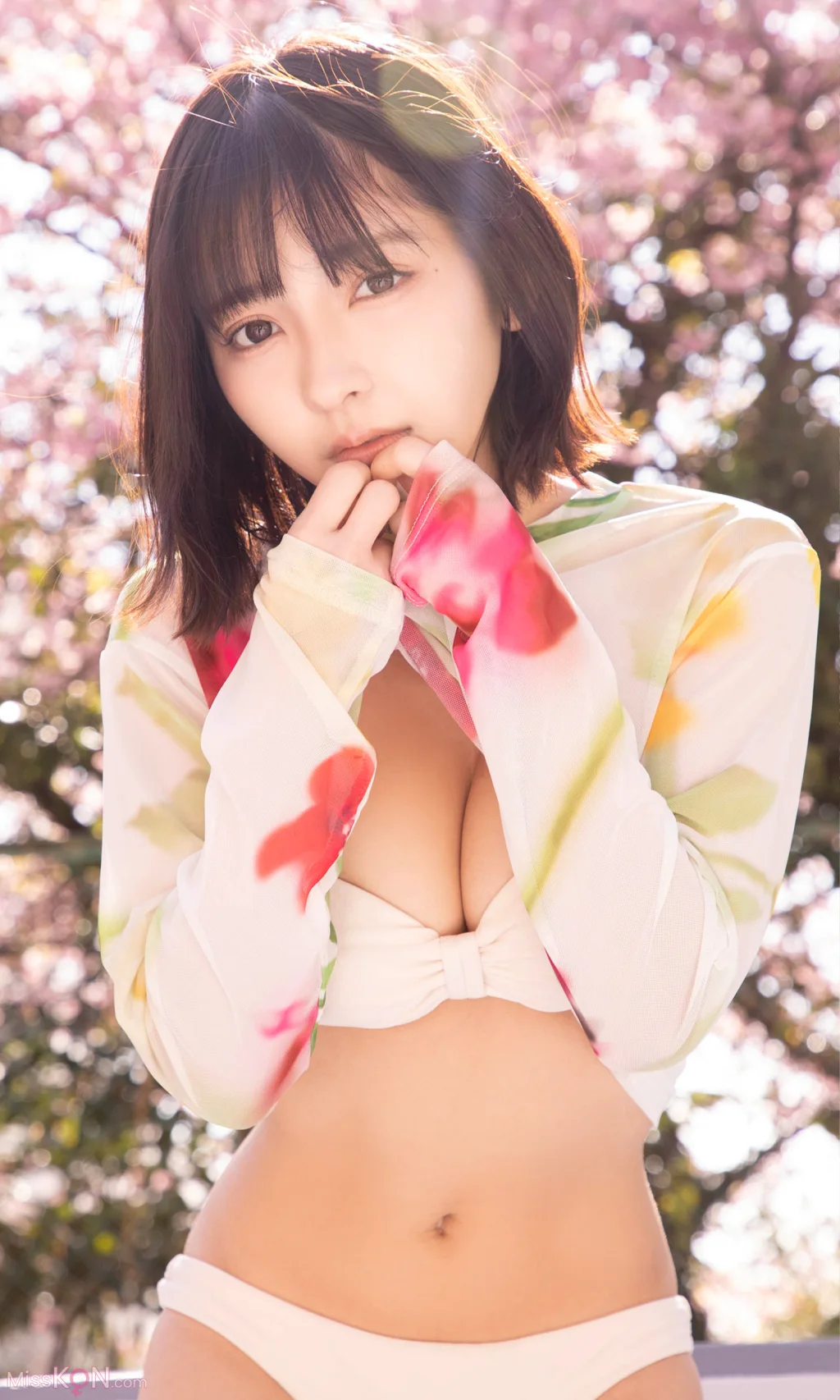 TOOMI (十味)_【デジタル限定】写真集「キミと春らんまん」 (週プレ PHOTO BOOK)