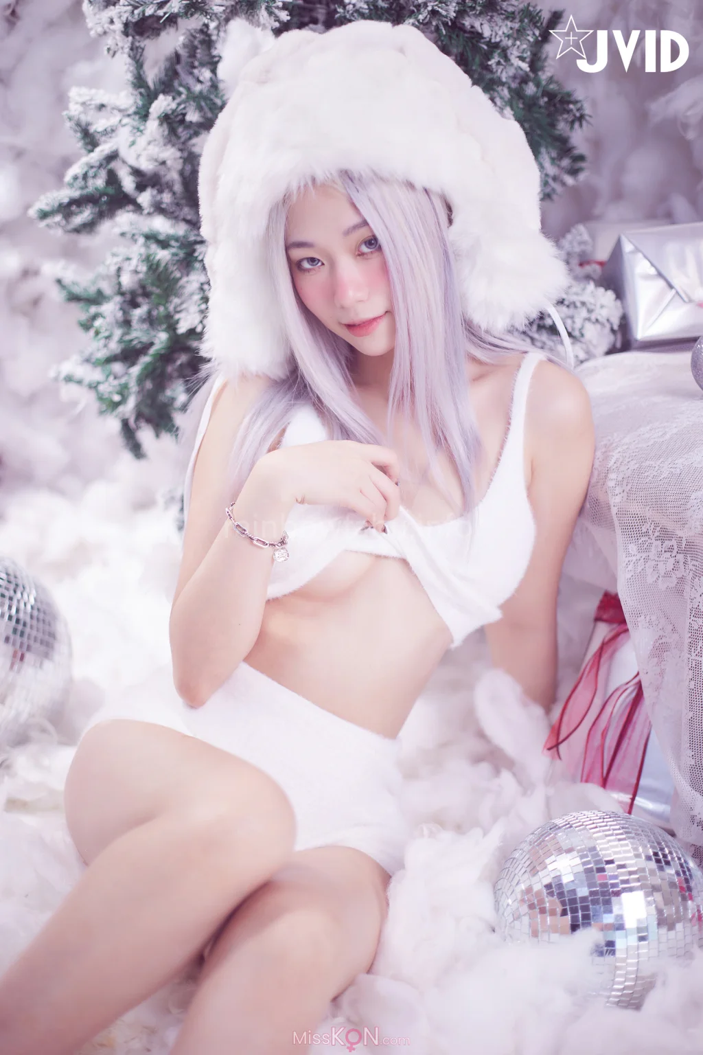 [JVID] Verna_ 性感的愛死寂寞人雪女Verna陪你度過聖誕寒冬