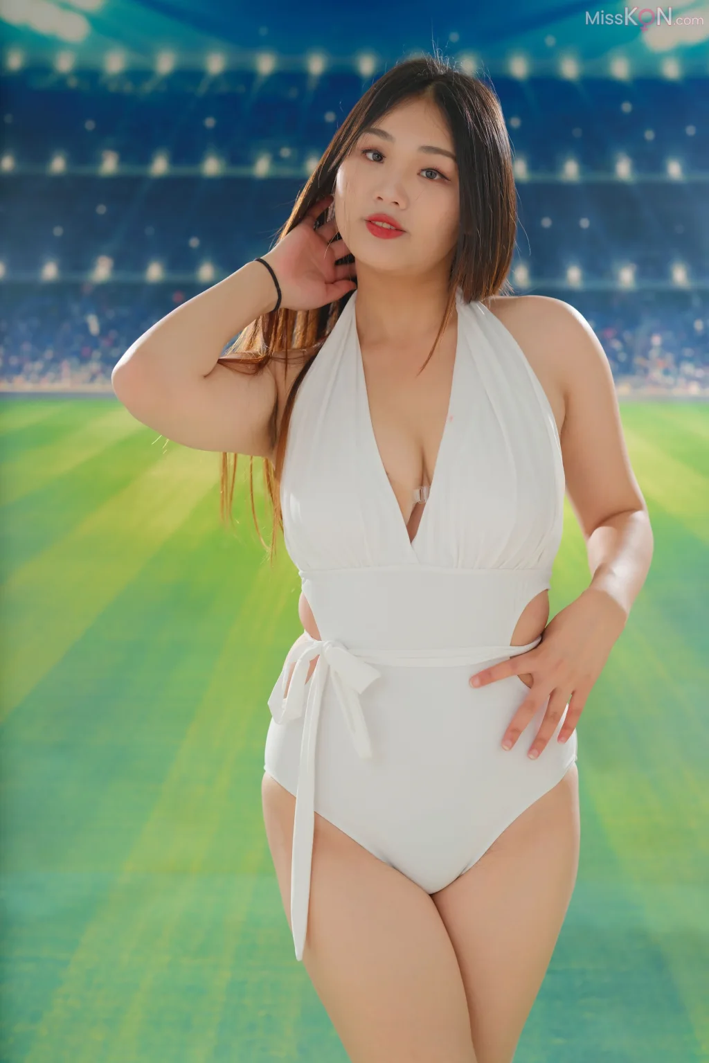 [Private Photoshoot] 皇甫夏霖_ 天花板级丰满女神 全尺度 一字马极品御姐