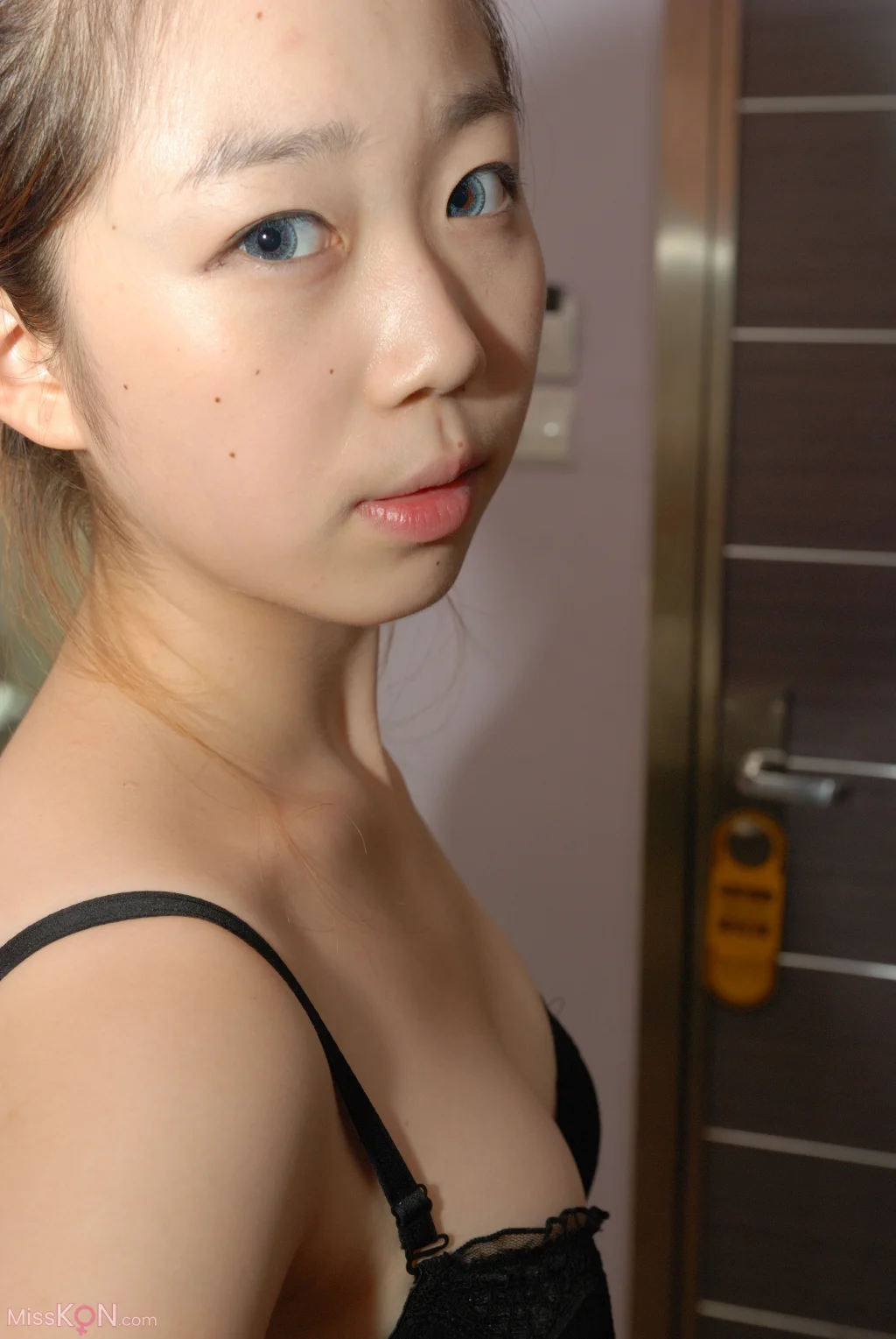 [Private Photoshoot] 靈靈_ 國模 2010.07.24 大尺度 私拍 2K