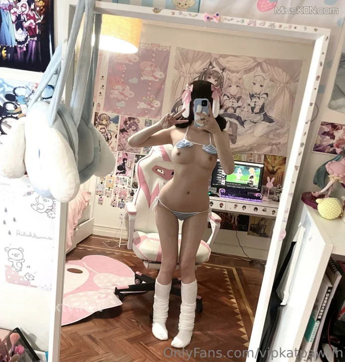 Viplewdcapy_ OnlyFans新作 二次元cosplay妹子极品大奶