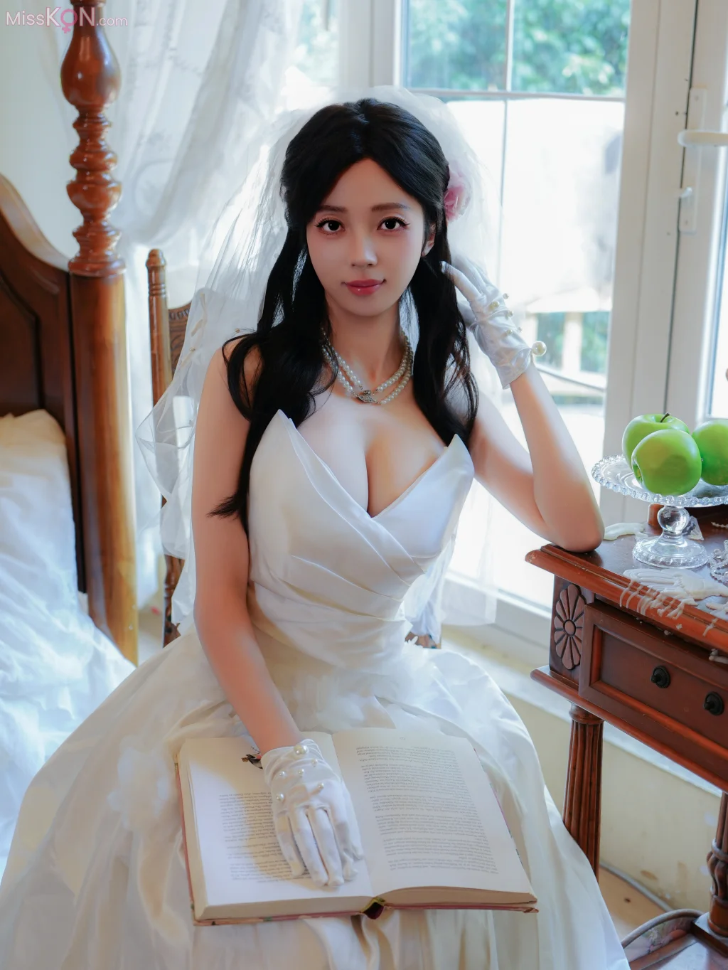 [XR Uncensored] 朱朱molly_ R18 秀人网模特 新人首秀 洁白婚纱