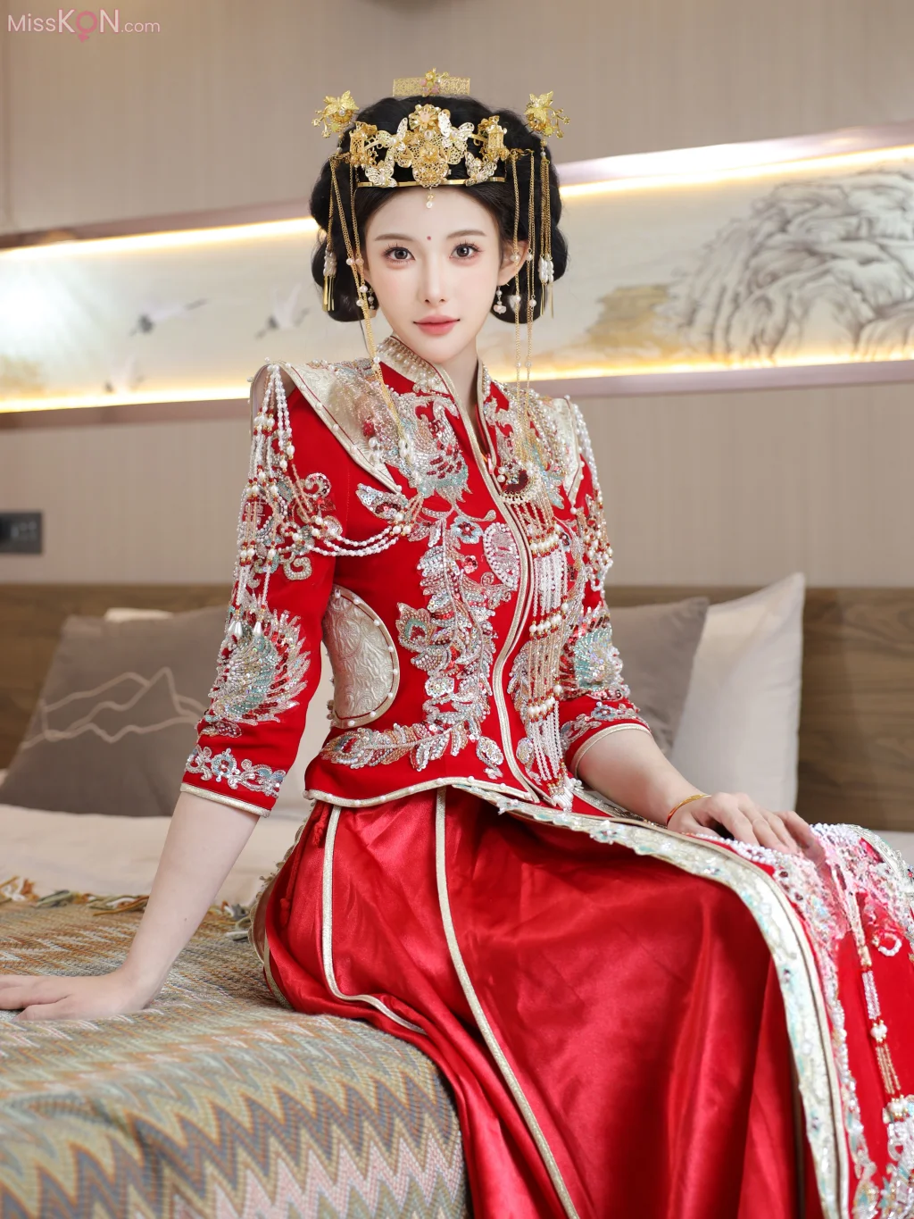 [XR Uncensored] 梨霜儿_ R18 秀人网模特 秀禾服