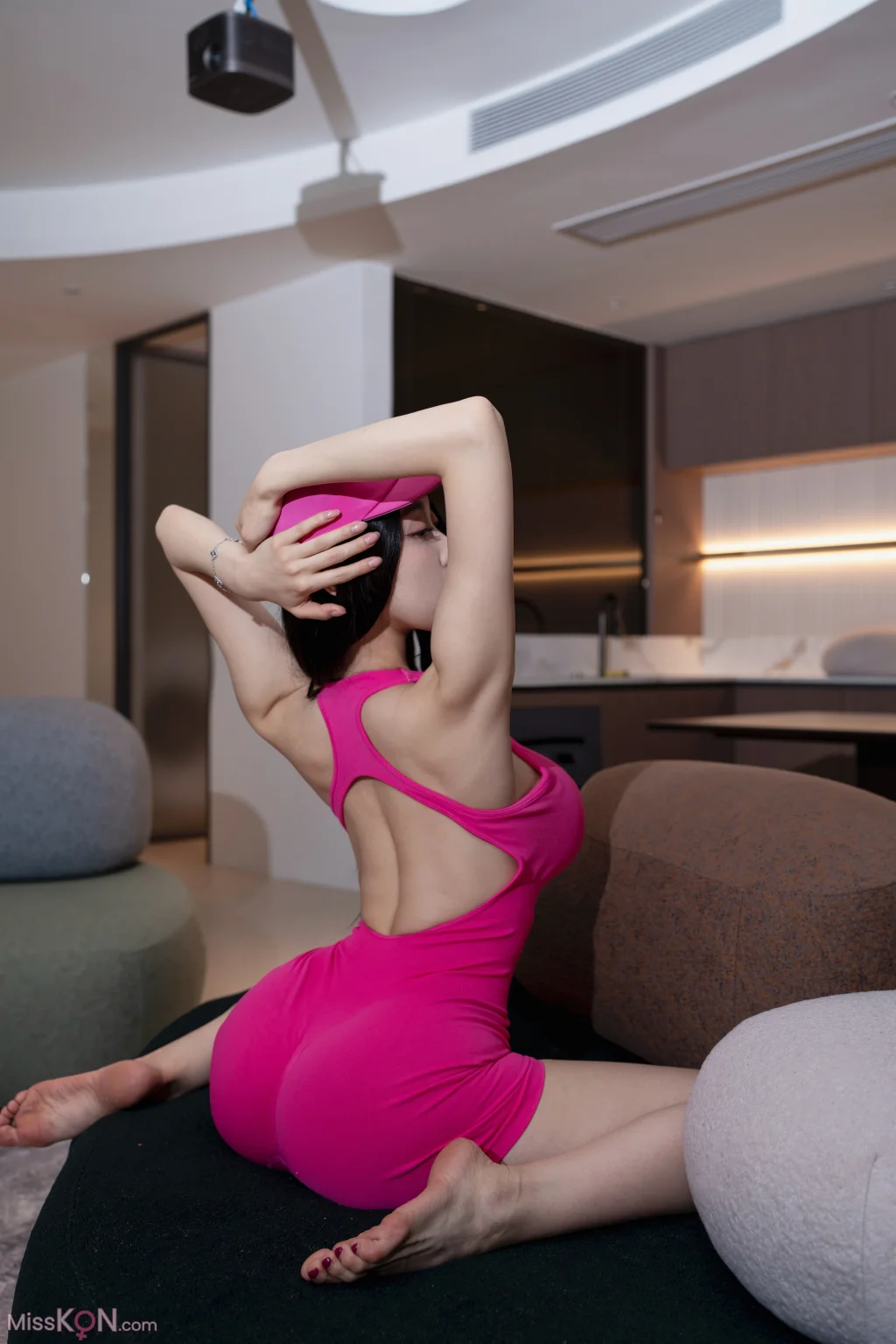 [XR Uncensored] 清妙_ R18 秀人网模特 瑜伽 2