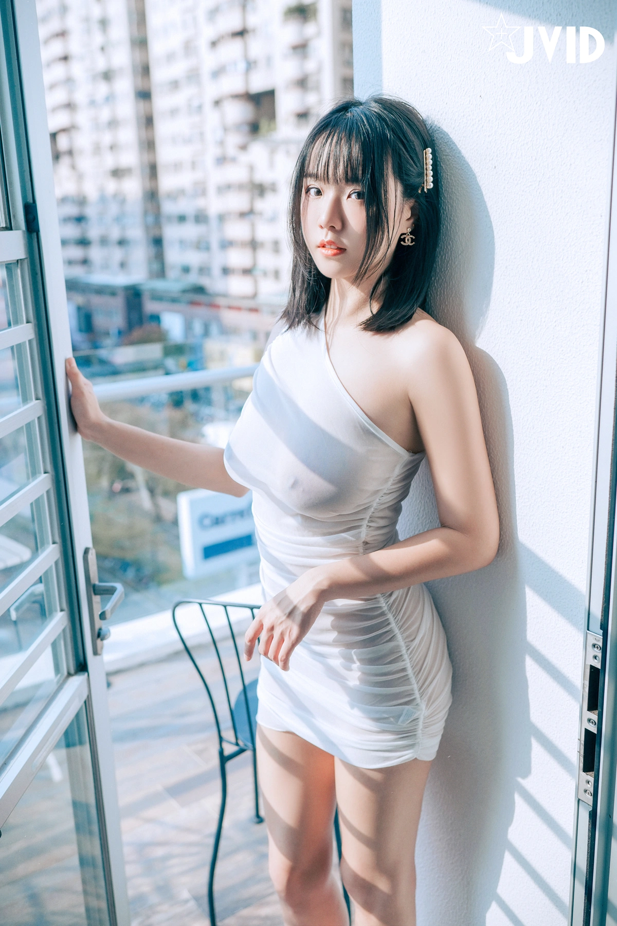 JVID Angela寶7 – 豪乳情婦の不倫旅行－寶七🫦跪舔肉棒的色色拜金萌妹🔥靈巧的舌頭舔來舔去😈 Set.01