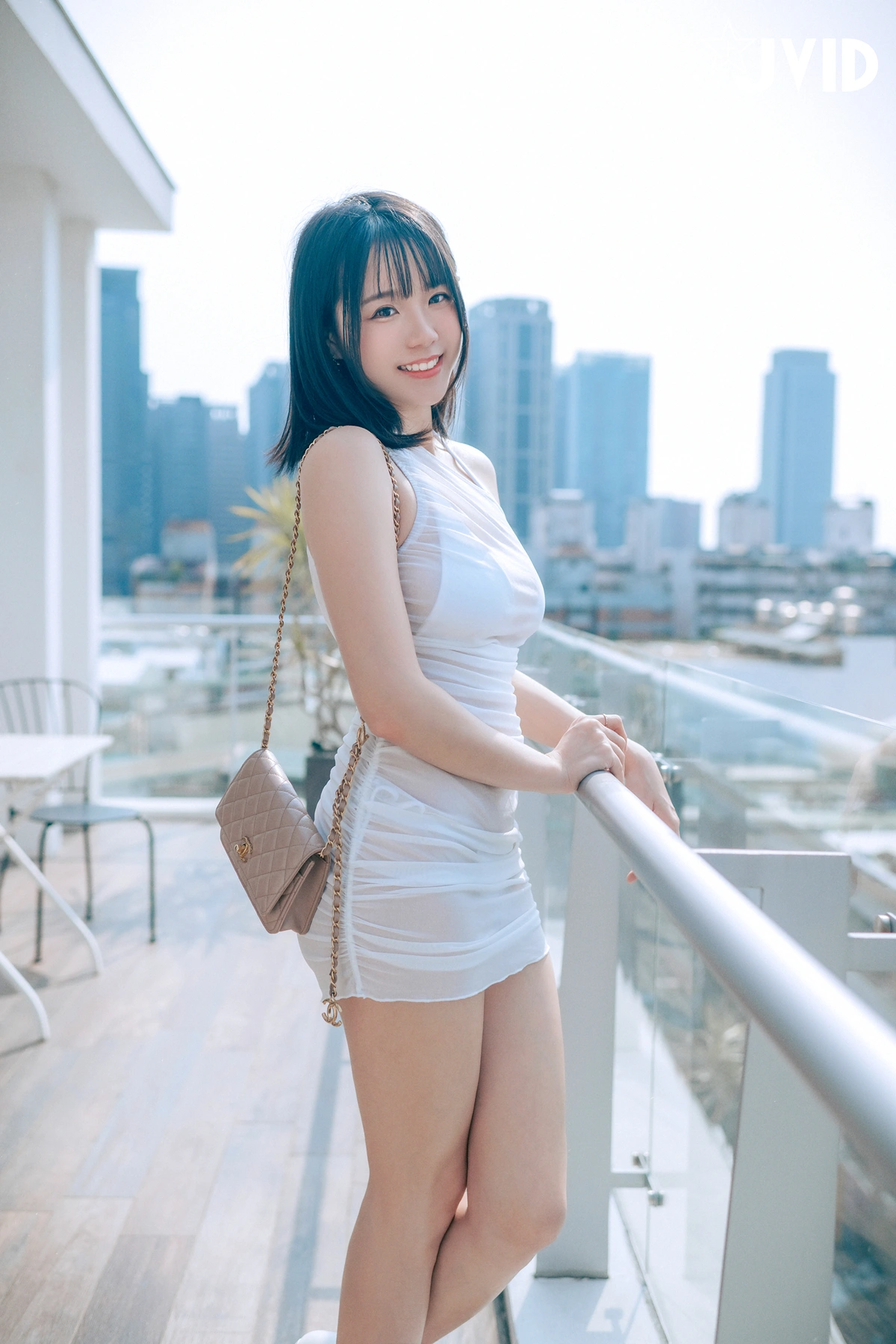 JVID Angela寶7 – 豪乳情婦の不倫旅行－寶七🫦跪舔肉棒的色色拜金萌妹🔥靈巧的舌頭舔來舔去😈 Set.01