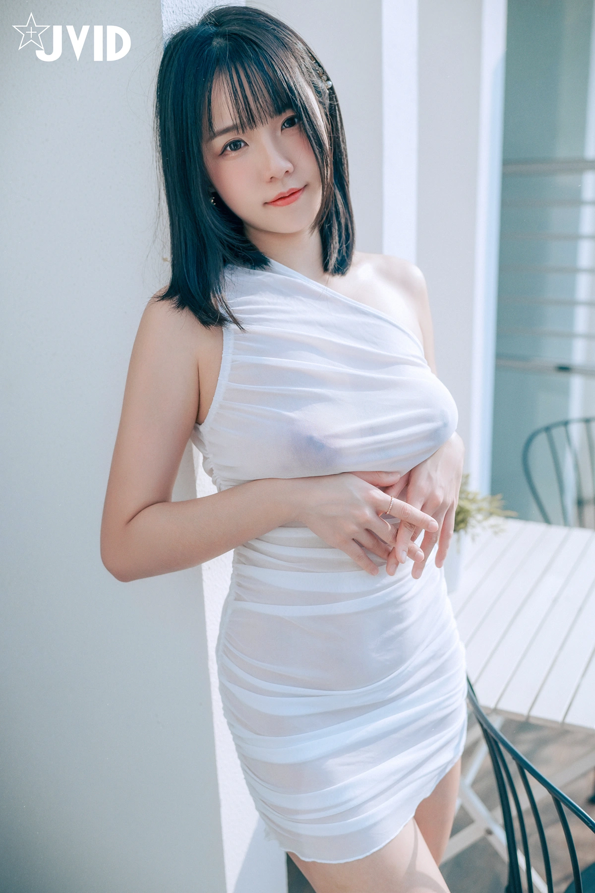 JVID Angela寶7 – 豪乳情婦の不倫旅行－寶七🫦跪舔肉棒的色色拜金萌妹🔥靈巧的舌頭舔來舔去😈 Set.01