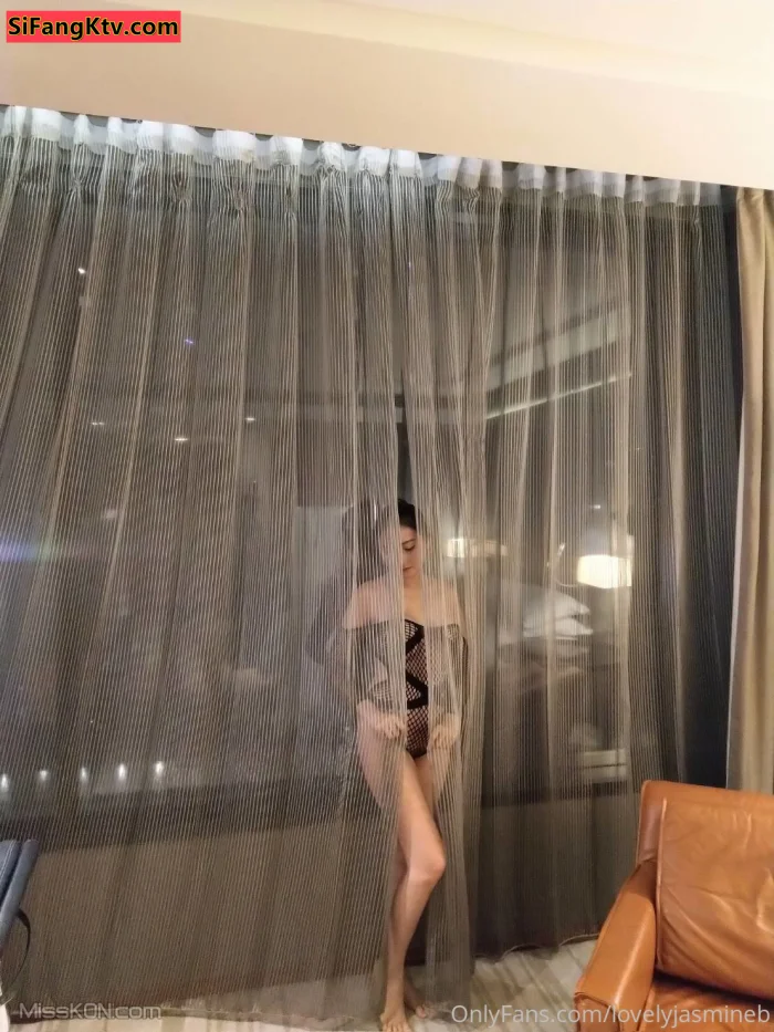 lovelyja_ 极品露脸反差女神 完美炮架高颜巨乳丰臀御姐 36 lovelyja_ 极品露脸反差女神 完美炮架高颜巨乳丰臀御姐
