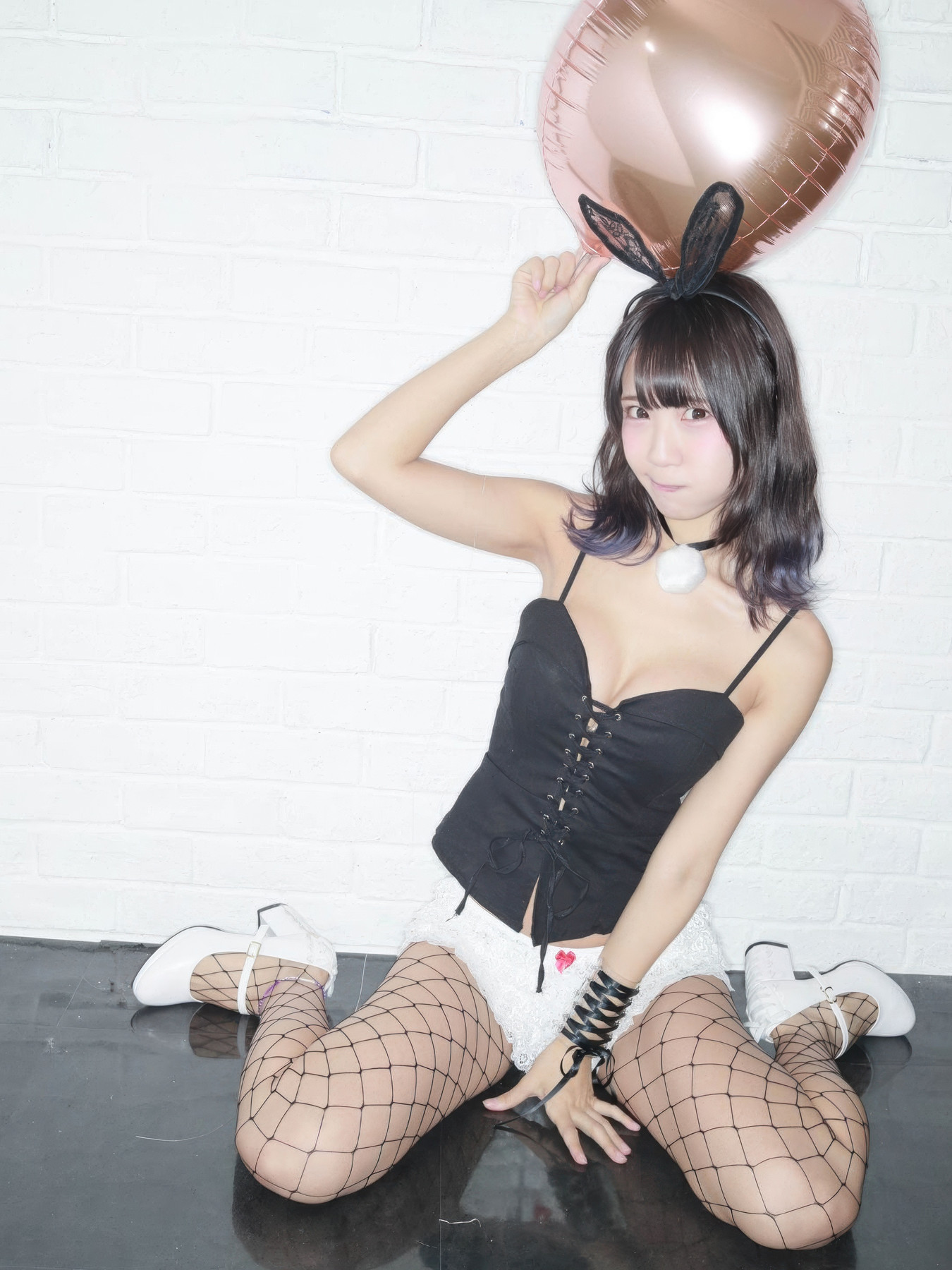 Kisumi Amau 天羽希純, 写真集 「ELFy BooKs vol.02」 Set.02