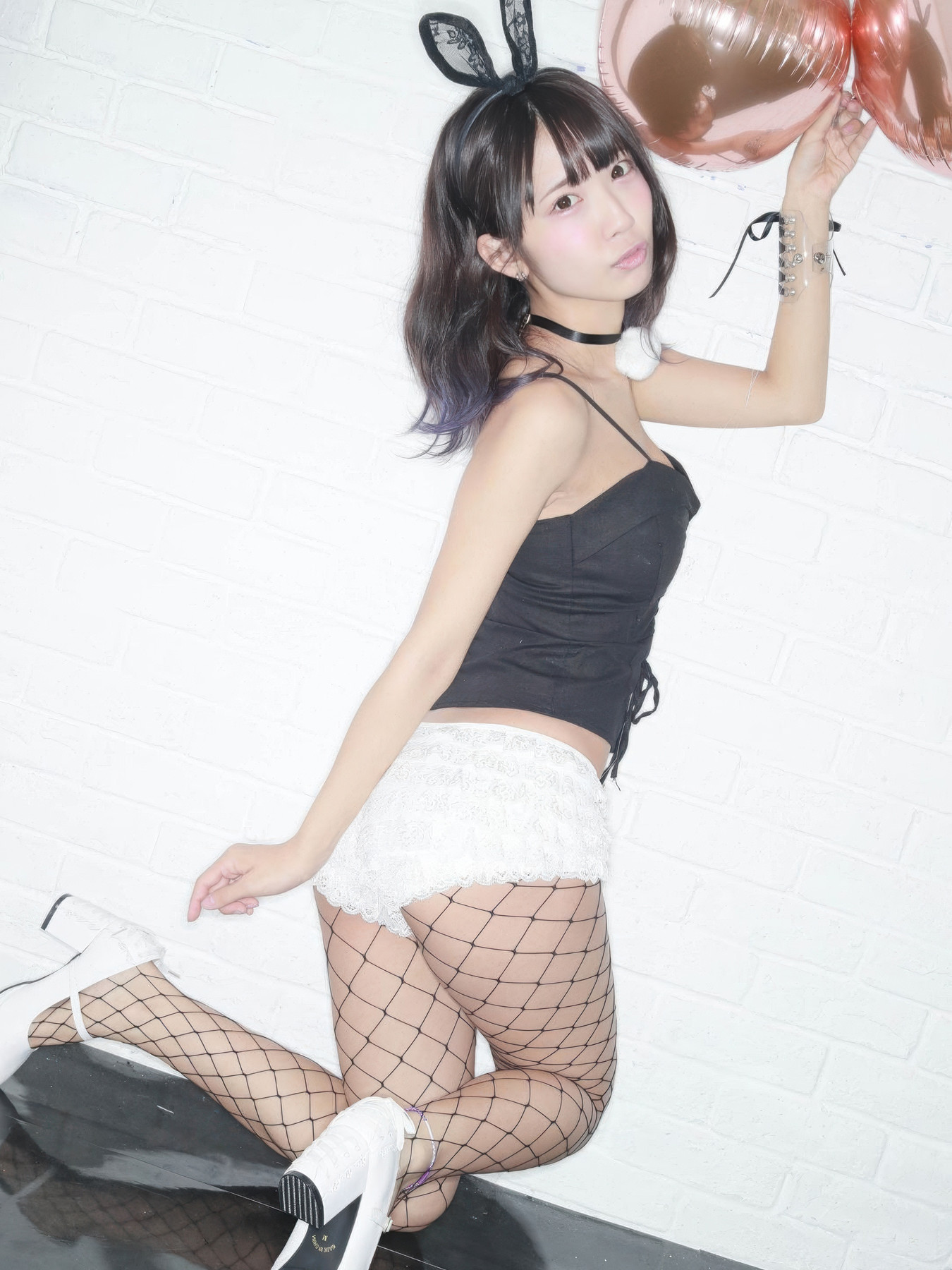 Kisumi Amau 天羽希純, 写真集 「ELFy BooKs vol.02」 Set.02