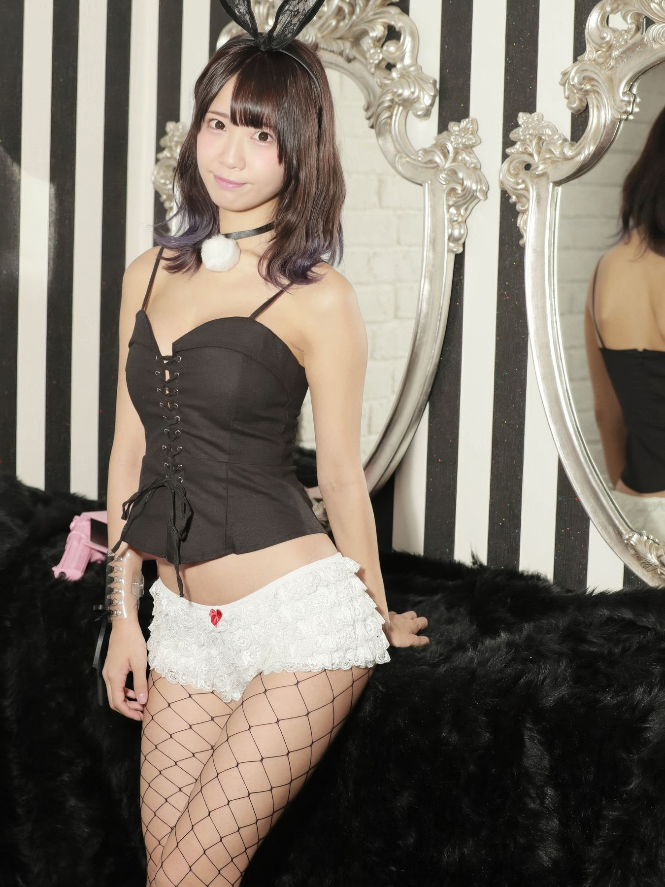 Kisumi Amau 天羽希純, 写真集 「ELFy BooKs vol.02」 Set.03