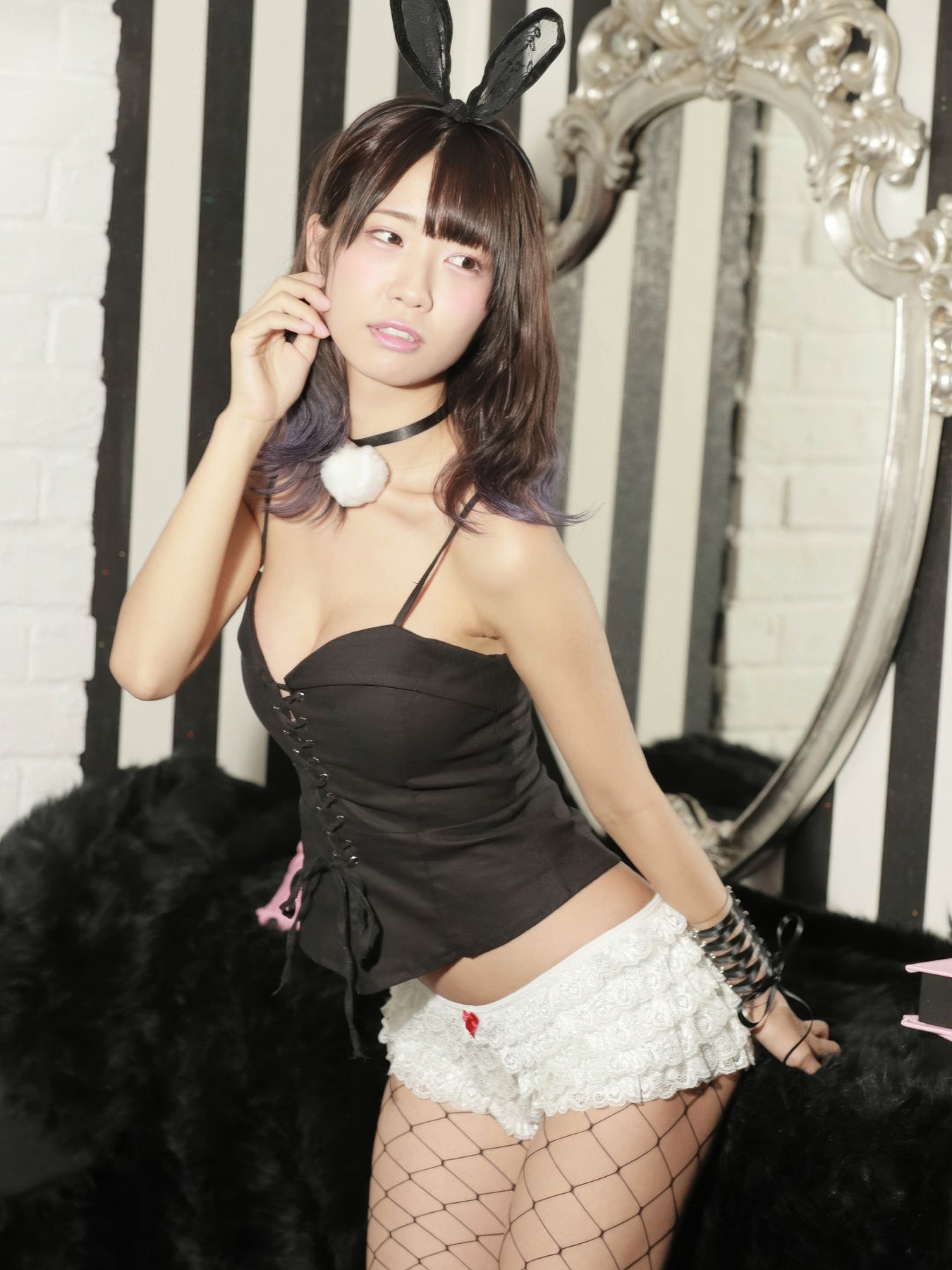 Kisumi Amau 天羽希純, 写真集 「ELFy BooKs vol.02」 Set.03