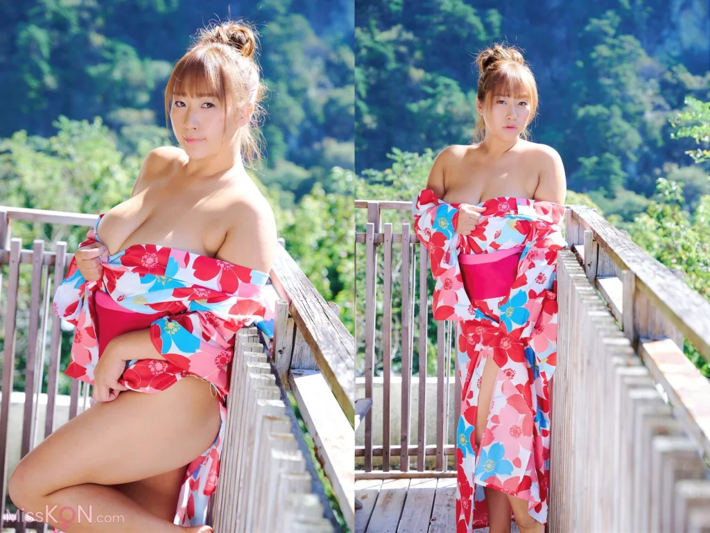 Ako_ Evolved Gravure 写真集『Ｋカップの想い』(ラビリンス)
