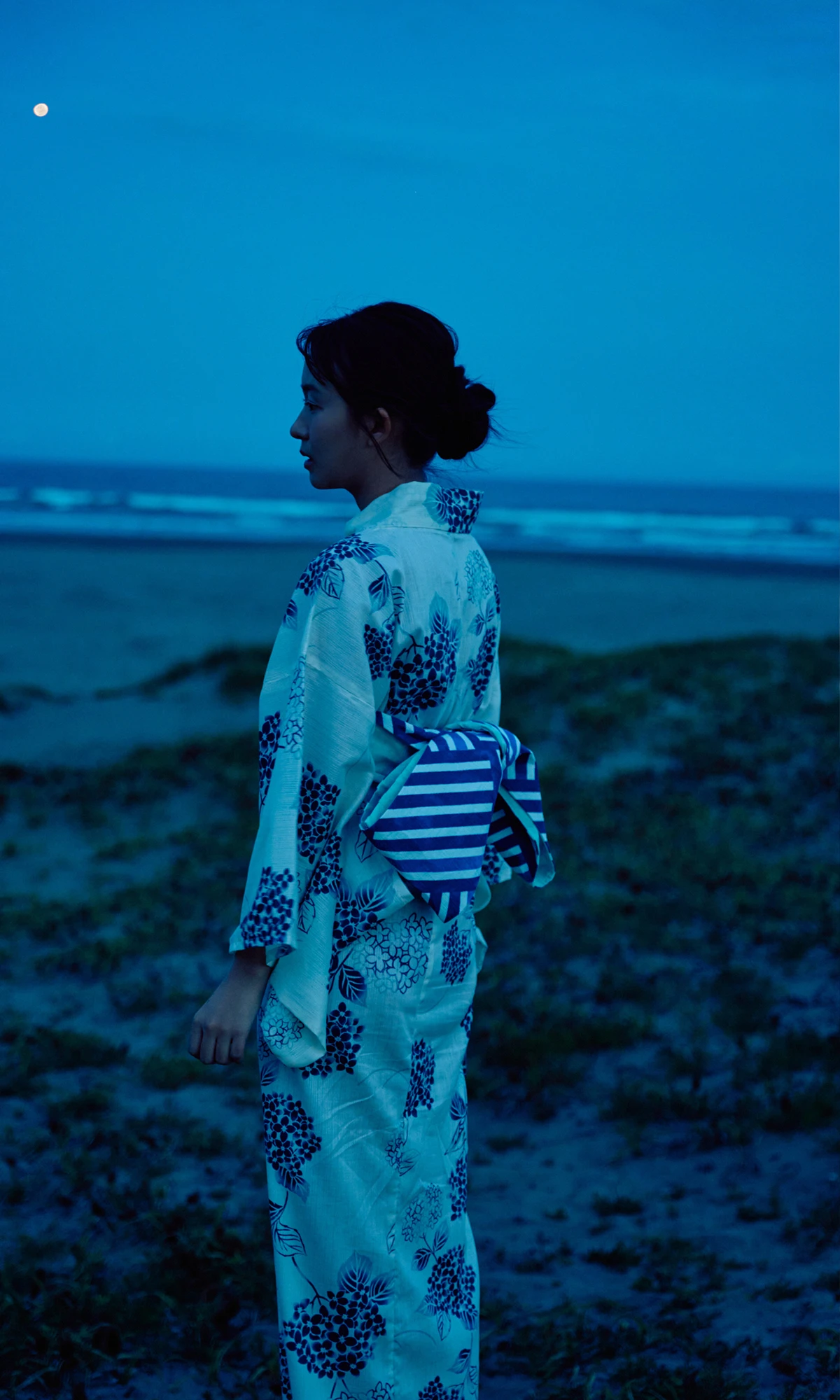 Nene Shida 志田音々, 週プレ Photo Book 「まなざしの先に」 Set.01