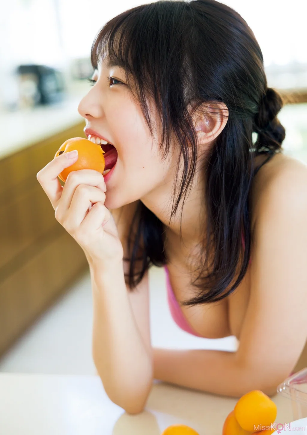 Kikuchi Hina (菊地姫奈)_ 電子版だけの特典カットつき 写真集 ｍｅｍｏｒｙ