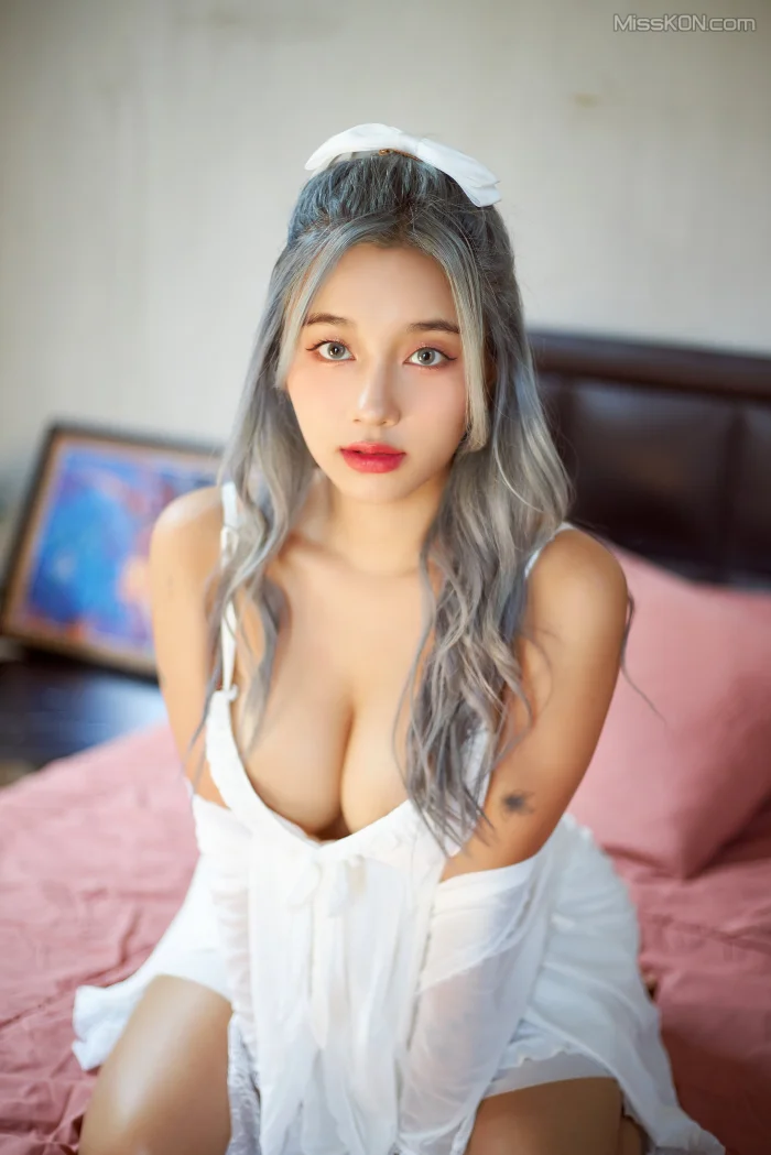 irisadamsone_ 极品清纯系电竞网红私拍 39 irisadamsone_ 极品清纯系电竞网红私拍