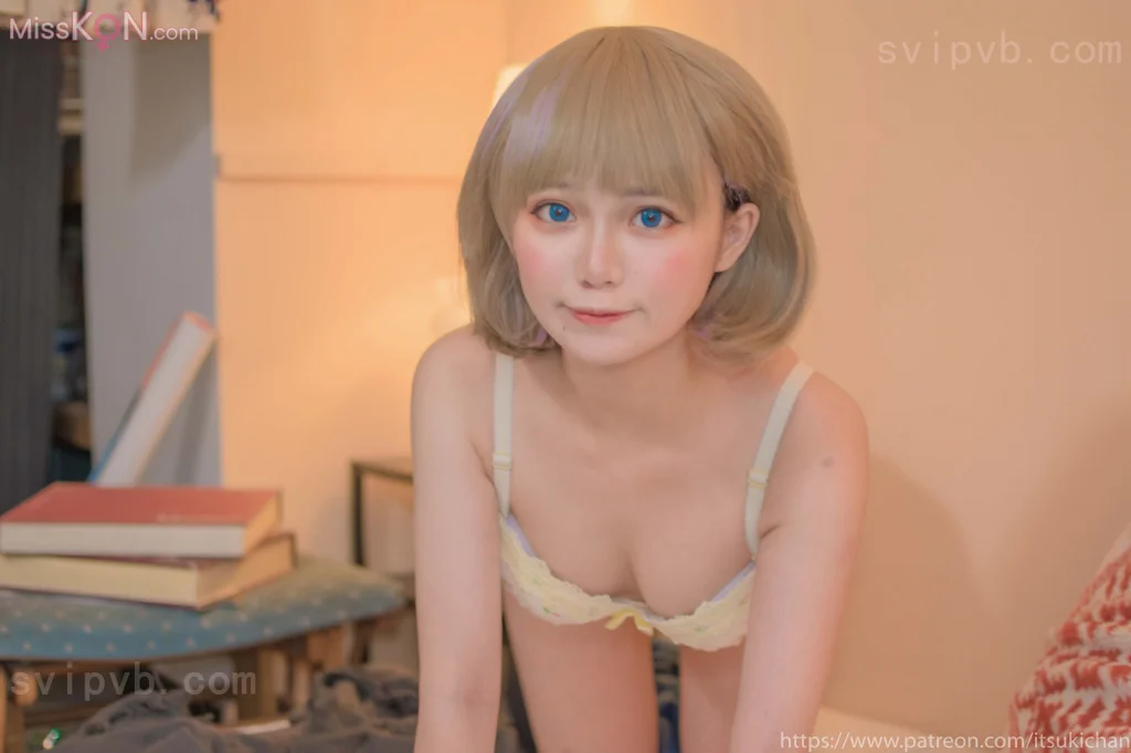 itsukichan (斋斋)_ 极品反差嫩妹 大尺度私拍