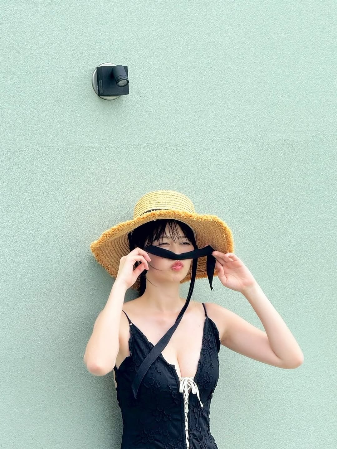 Yuzuha Saeki 冴木柚葉, Young Jump 2025 No.39 (ヤングジャンプ 2025年39号)