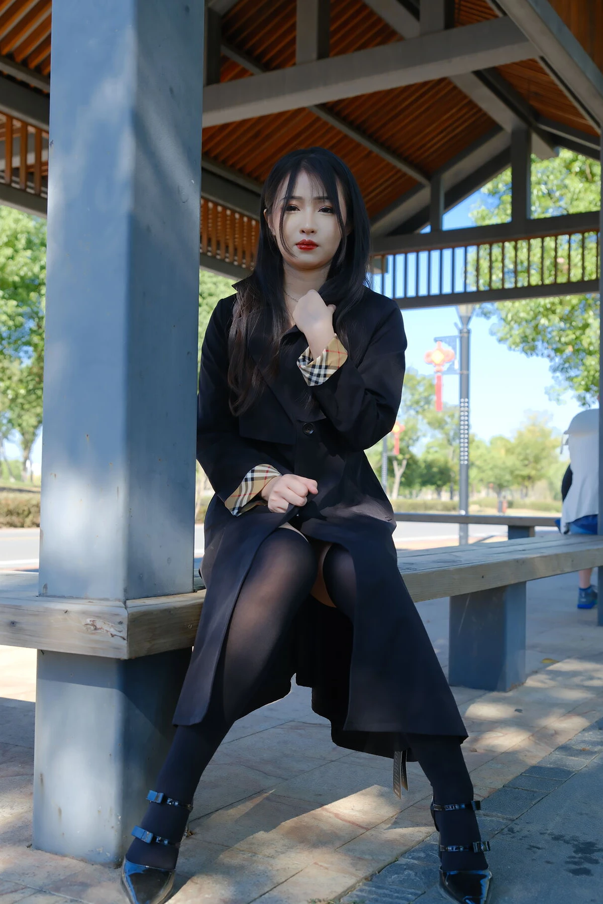 小泽 – 黑丝御姐 户外露出 Set.02